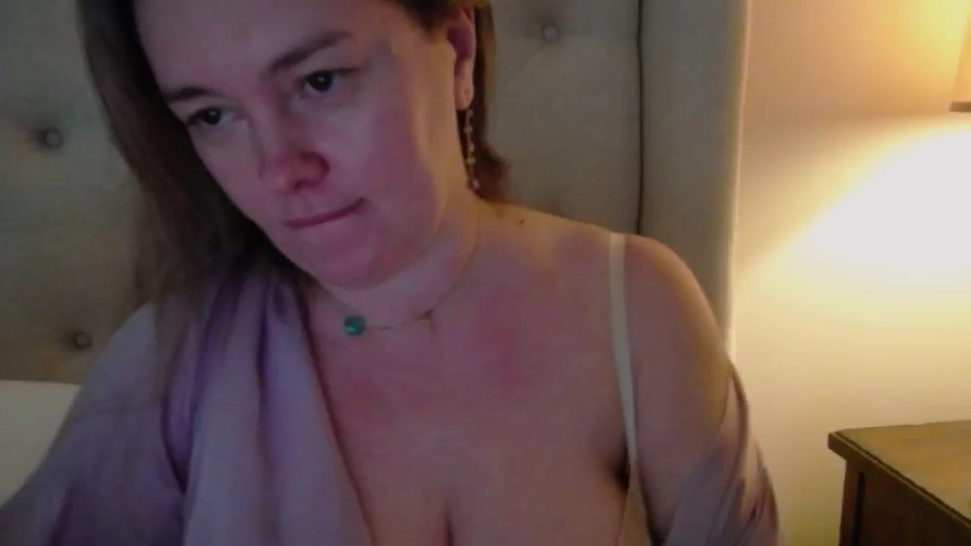 Gallery image thumbnail from J0llye's myfreecams stream on, 02/13/2025, 17:45 image 18 of 20