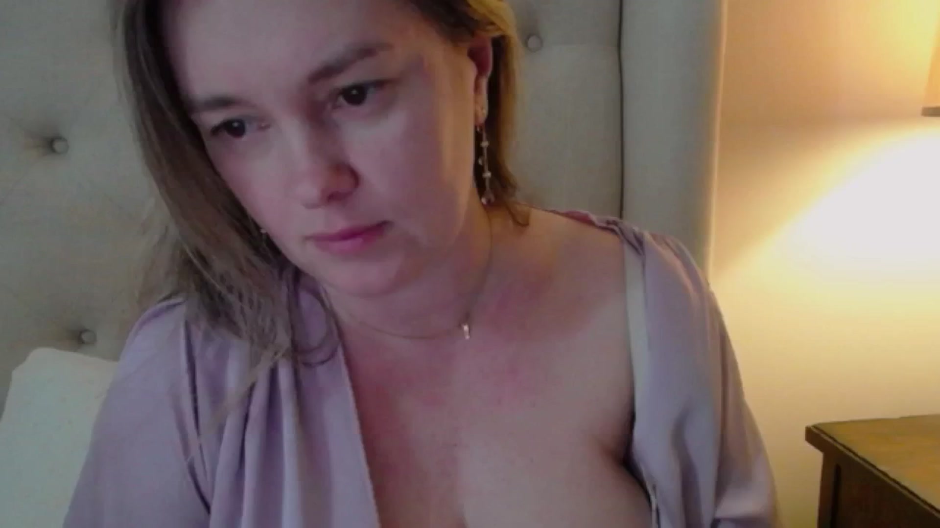Gallery image thumbnail from J0llye's myfreecams stream on, 02/18/2025, 20:45 image 5 of 20