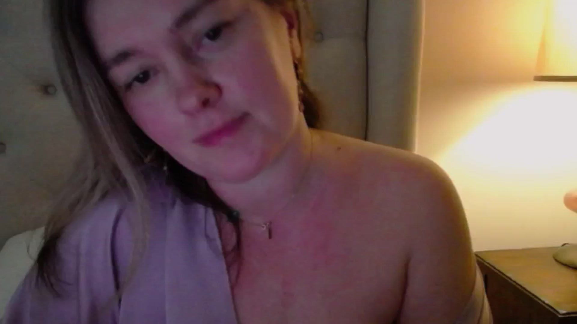 Gallery image thumbnail from J0llye's myfreecams stream on, 02/18/2025, 21:38 image 9 of 20