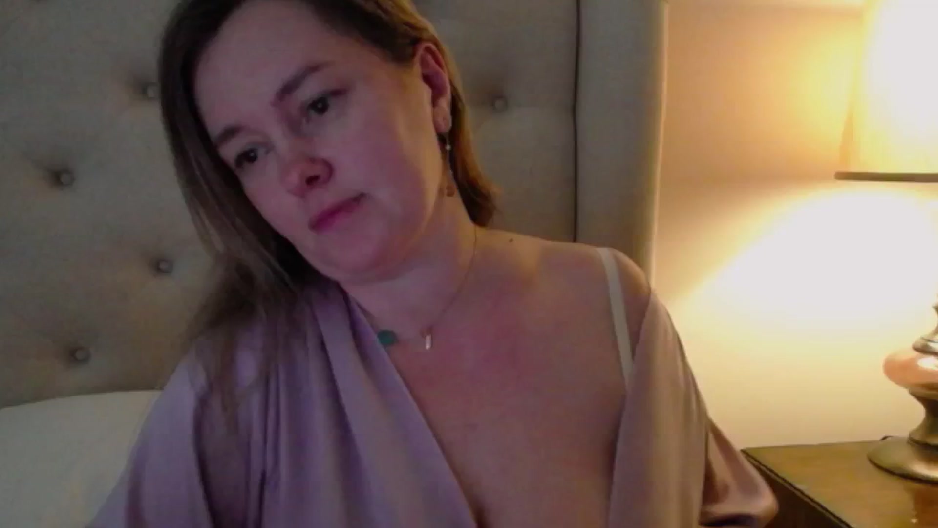 Gallery image thumbnail from J0llye's myfreecams stream on, 02/18/2025, 21:38 image 1 of 20