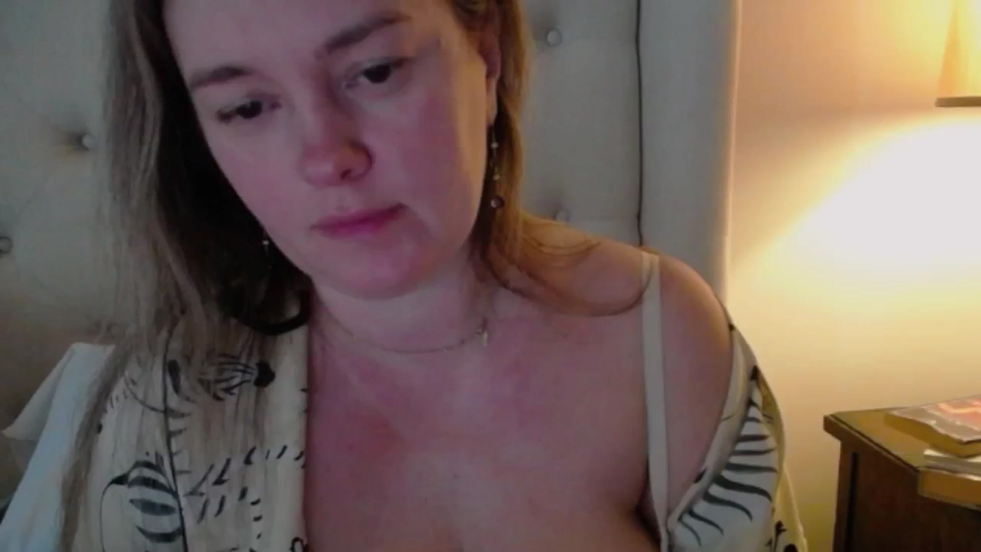 Gallery image thumbnail from J0llye's myfreecams stream on, 02/20/2025, 20:55 image 19 of 20