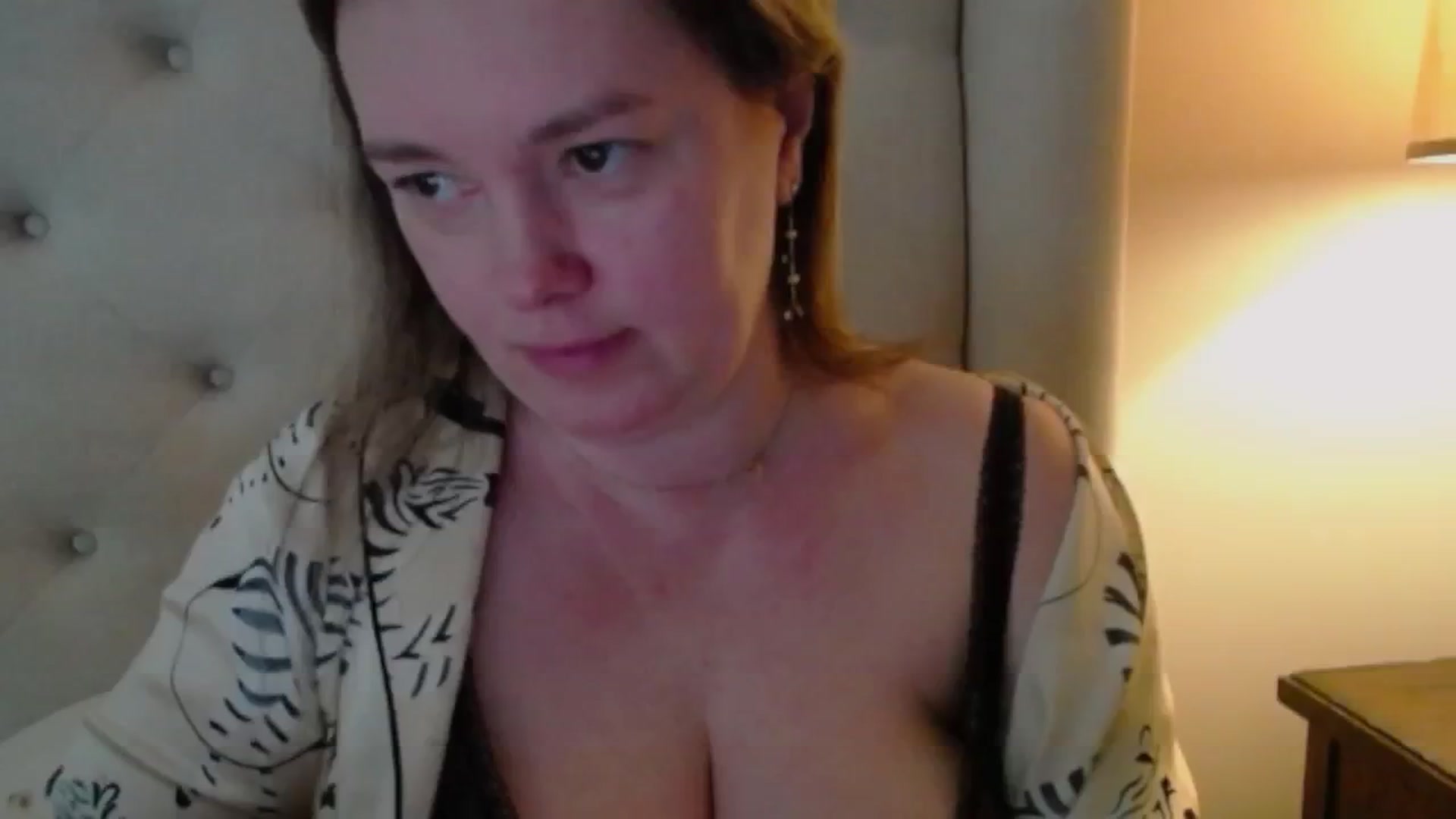 Gallery image thumbnail from J0llye's myfreecams stream on, 02/21/2025, 17:47 image 18 of 20