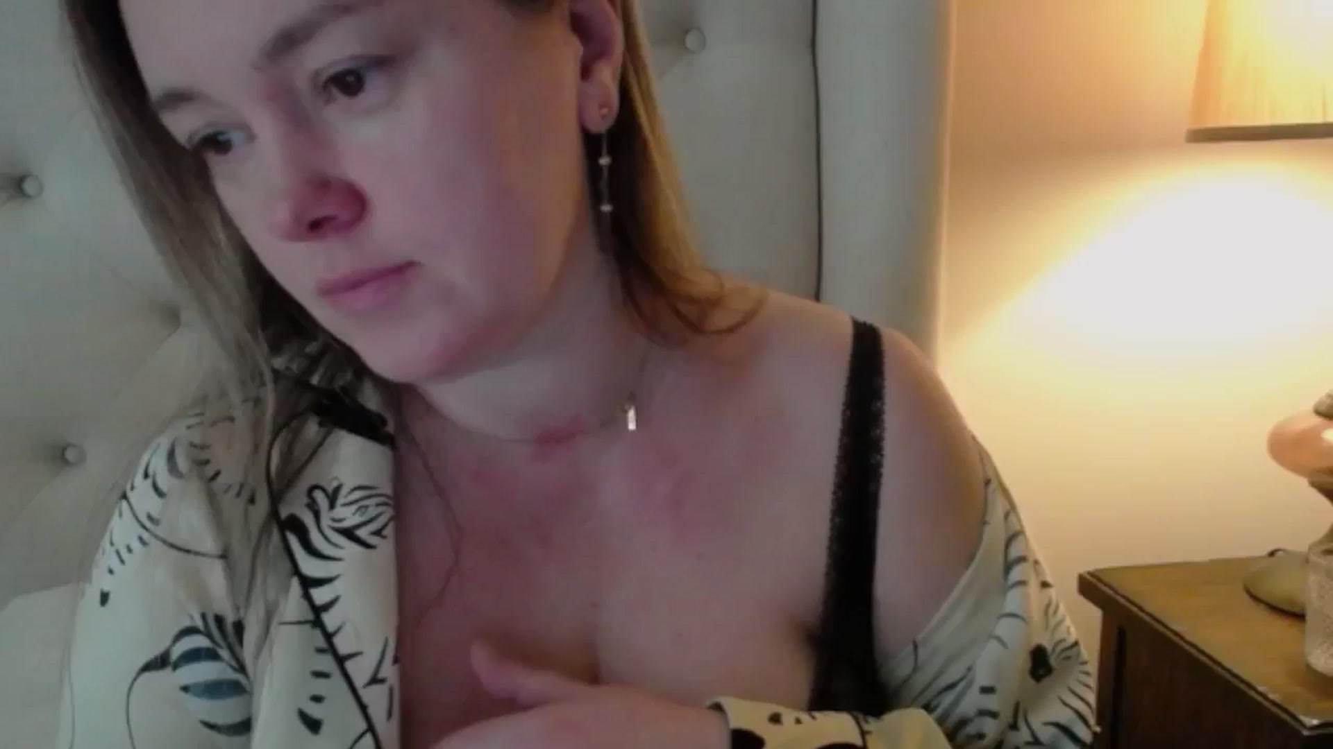 Gallery image thumbnail from J0llye's myfreecams stream on, 02/21/2025, 17:47 image 3 of 20