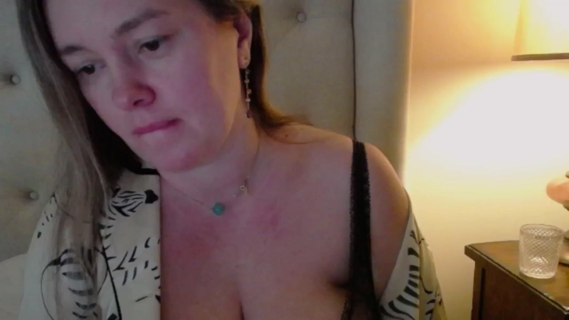 Gallery image thumbnail from J0llye's myfreecams stream on, 02/21/2025, 20:32 image 3 of 20