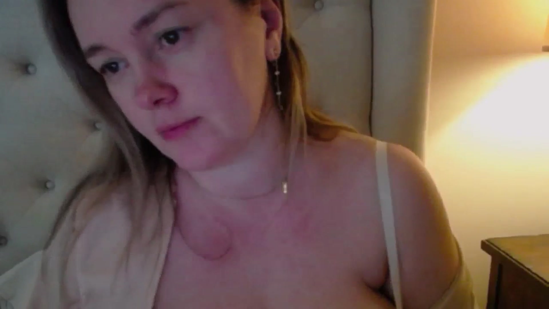 Gallery image thumbnail from J0llye's myfreecams stream on, 02/23/2025, 20:56 image 9 of 20
