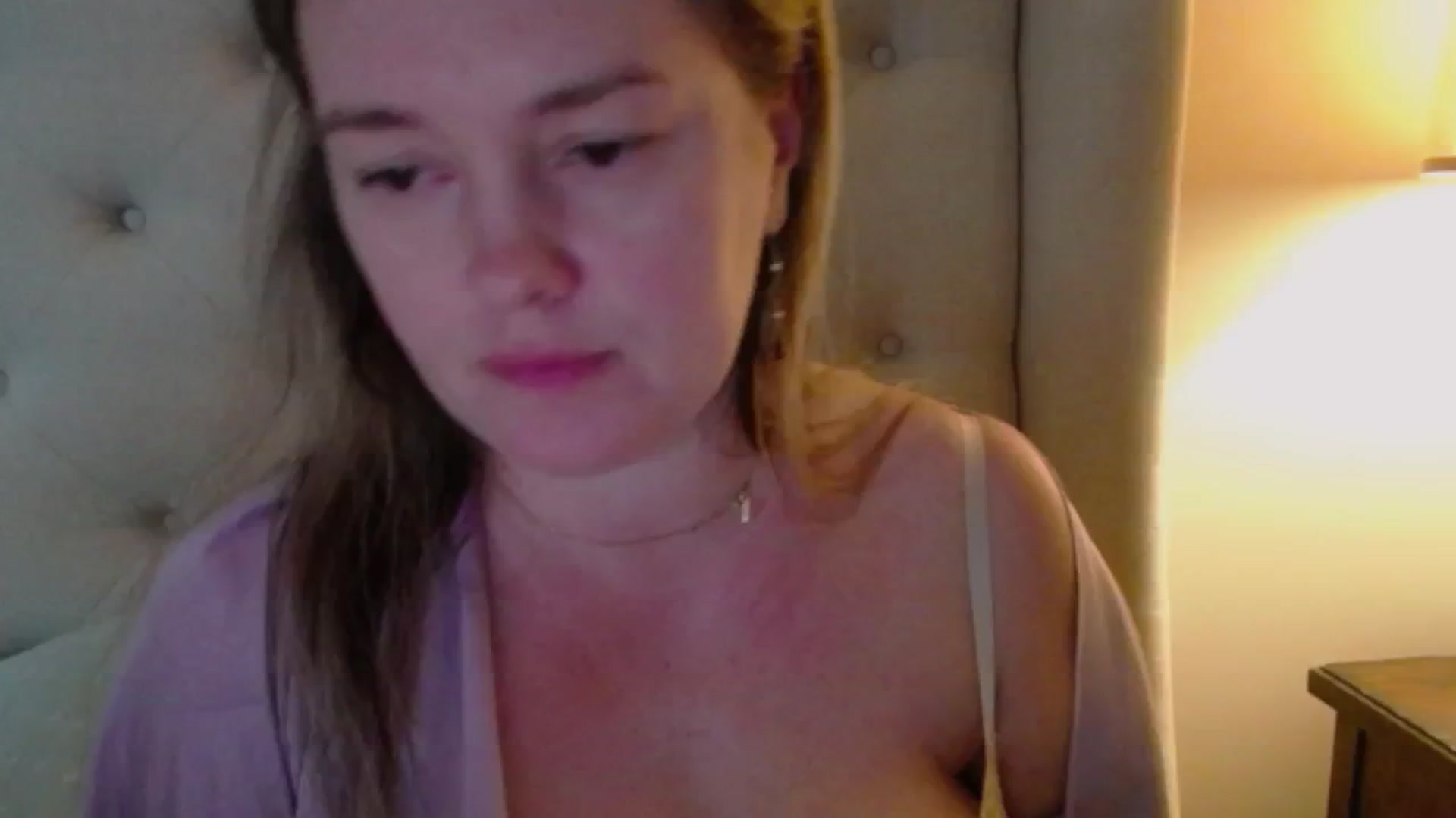 Gallery image thumbnail from J0llye's myfreecams stream on, 02/24/2025, 20:59 image 7 of 20