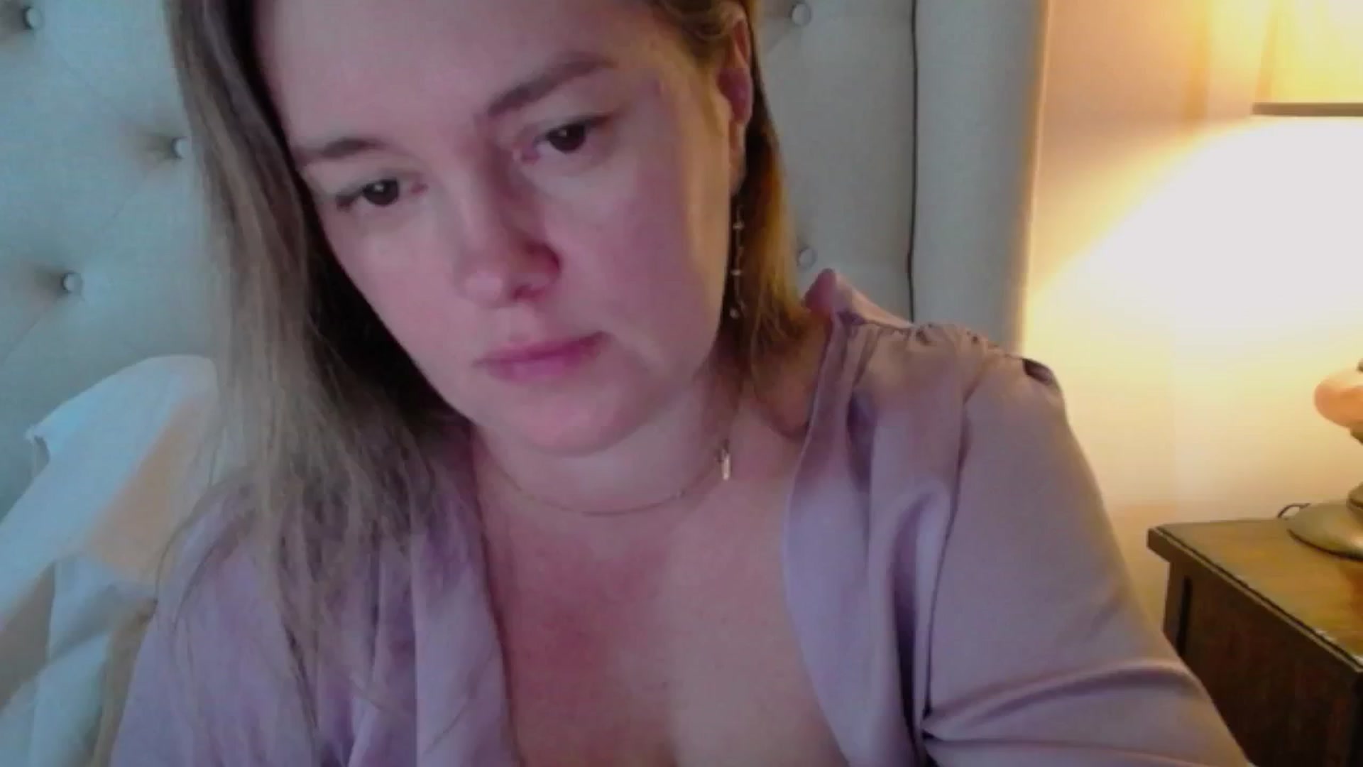 Gallery image thumbnail from J0llye's myfreecams stream on, 02/25/2025, 21:01 image 10 of 20