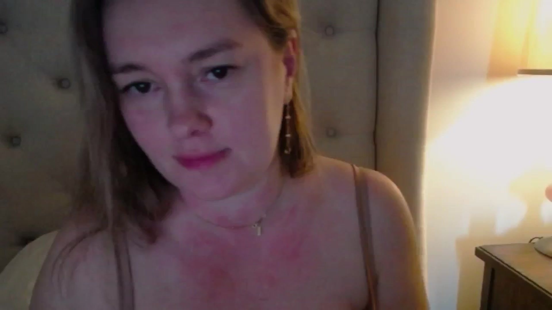 Gallery image thumbnail from J0llye's myfreecams stream on, 02/27/2025, 18:01 image 16 of 20