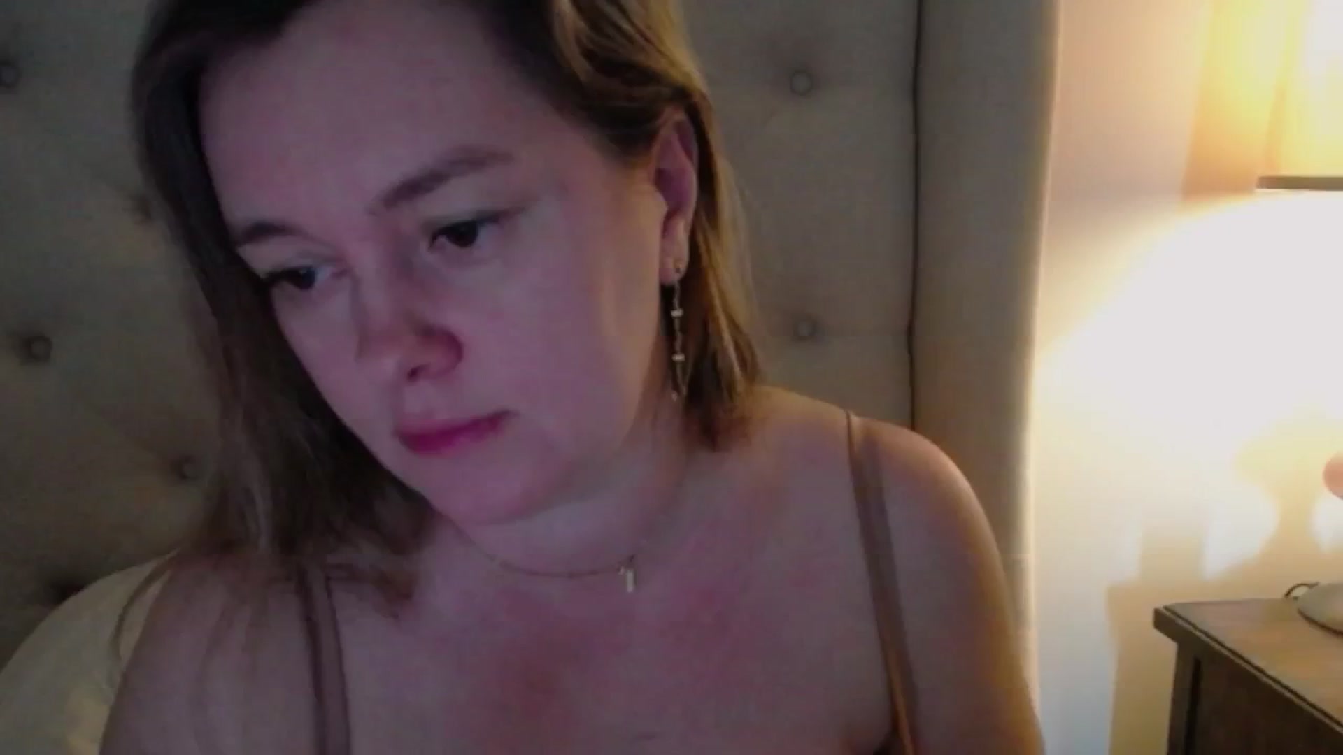 Gallery image thumbnail from J0llye's myfreecams stream on, 02/27/2025, 18:01 image 3 of 20