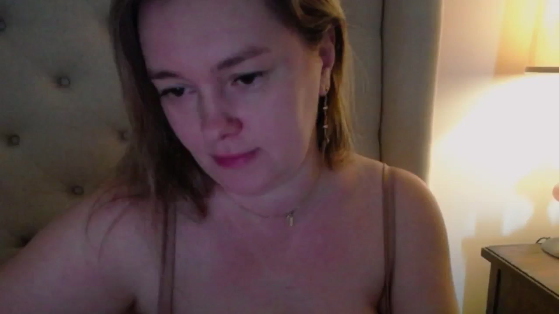 Gallery image thumbnail from J0llye's myfreecams stream on, 02/27/2025, 18:01 image 7 of 20