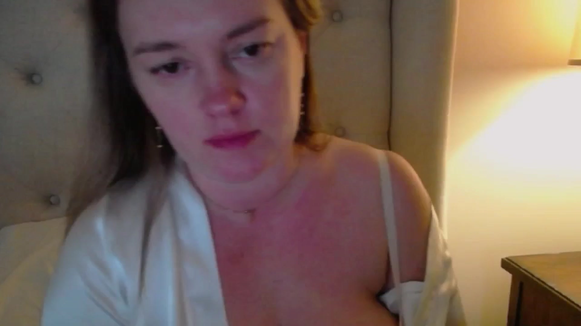 Gallery image thumbnail from J0llye's myfreecams stream on, 03/06/2025, 19:32 image 5 of 20
