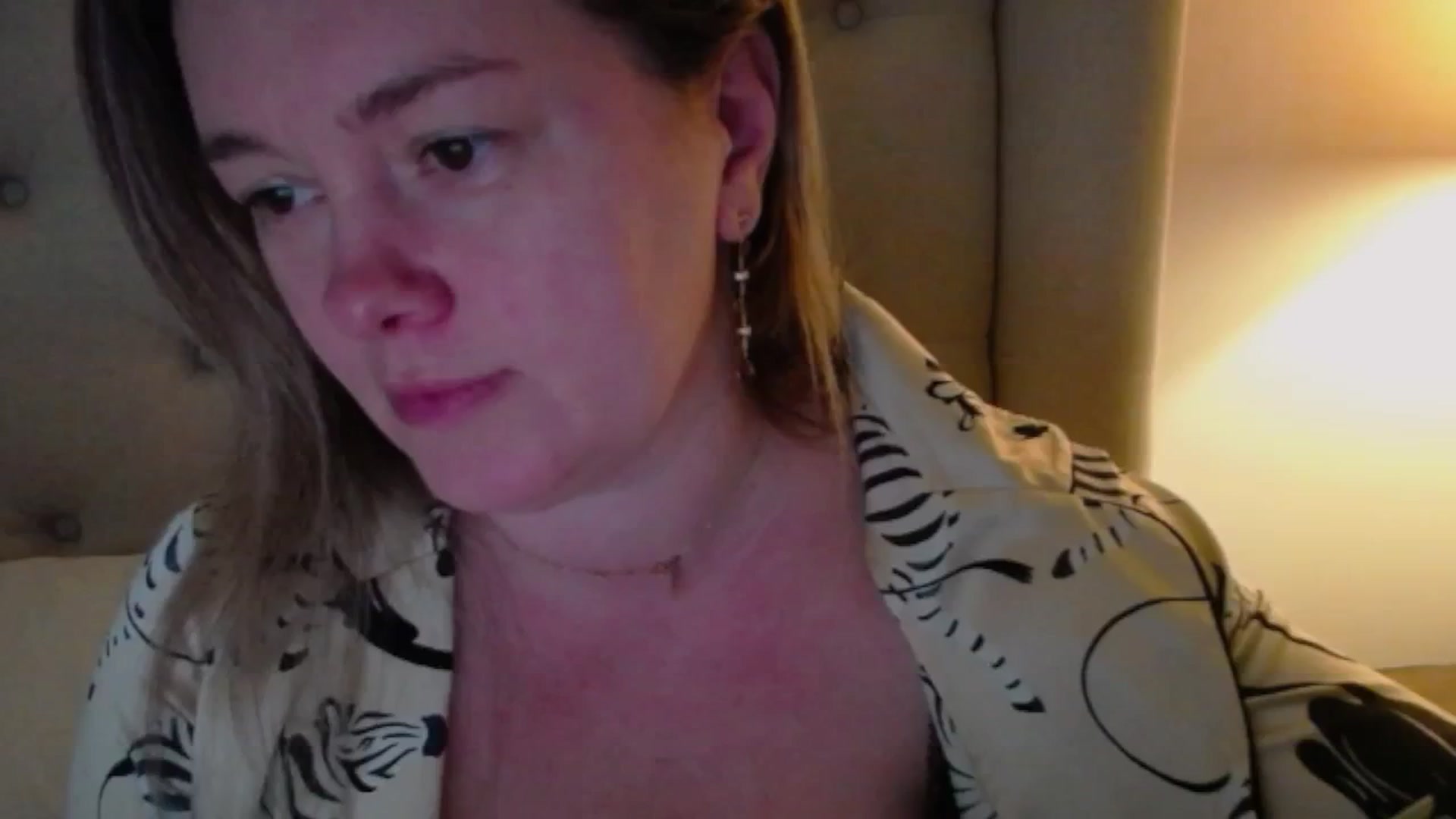 Gallery image thumbnail from J0llye's myfreecams stream on, 03/07/2025, 17:49 image 17 of 20