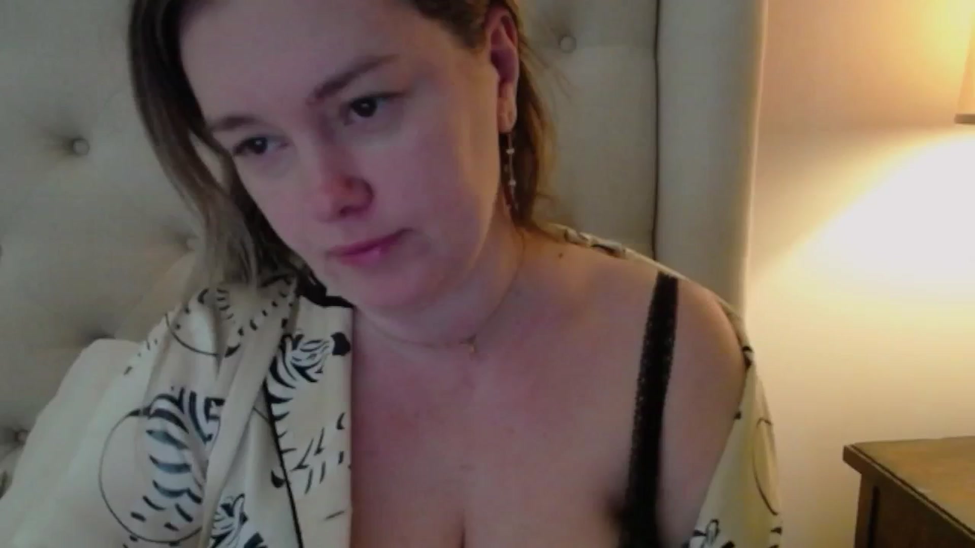 Gallery image thumbnail from J0llye's myfreecams stream on, 03/07/2025, 17:49 image 2 of 20