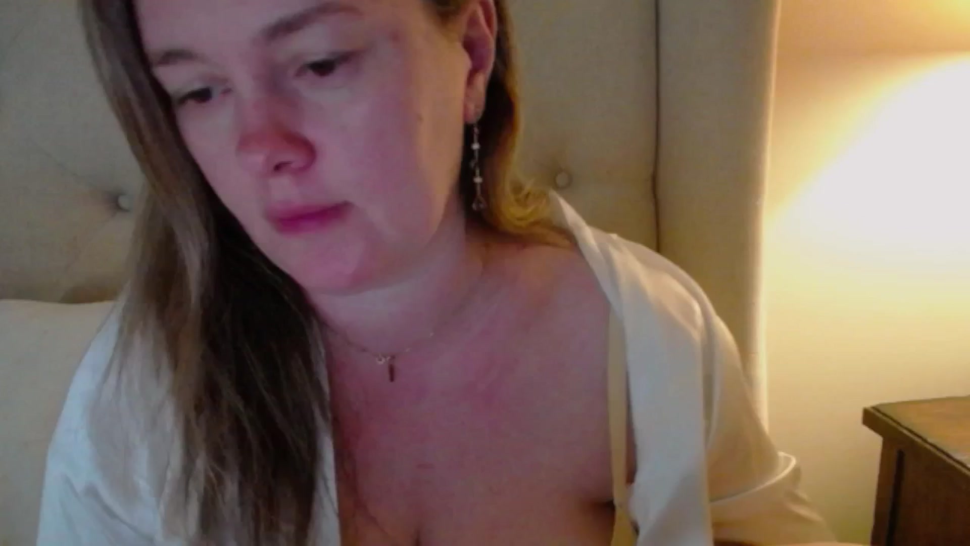 Gallery image thumbnail from J0llye's myfreecams stream on, 03/14/2025, 19:53 image 20 of 20