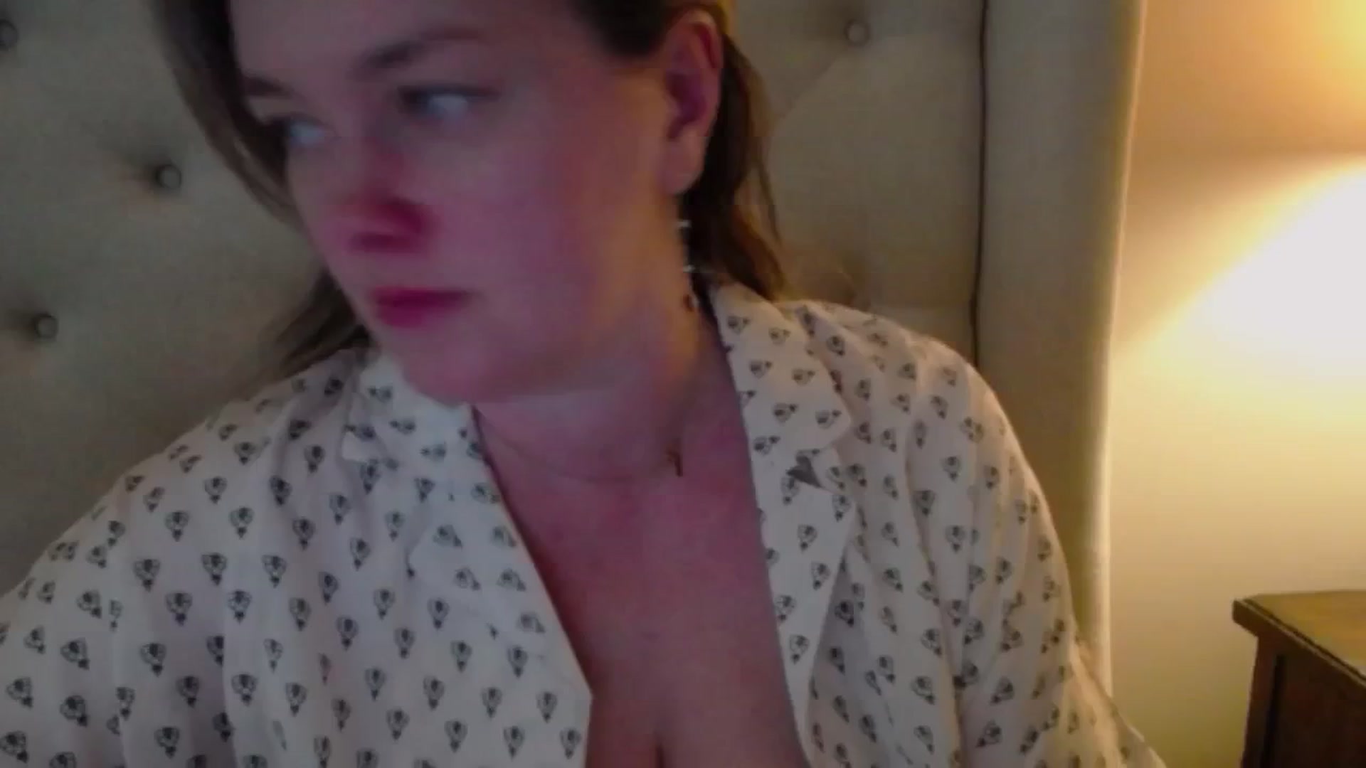 Gallery image thumbnail from J0llye's myfreecams stream on, 03/18/2025, 18:51 image 1 of 20