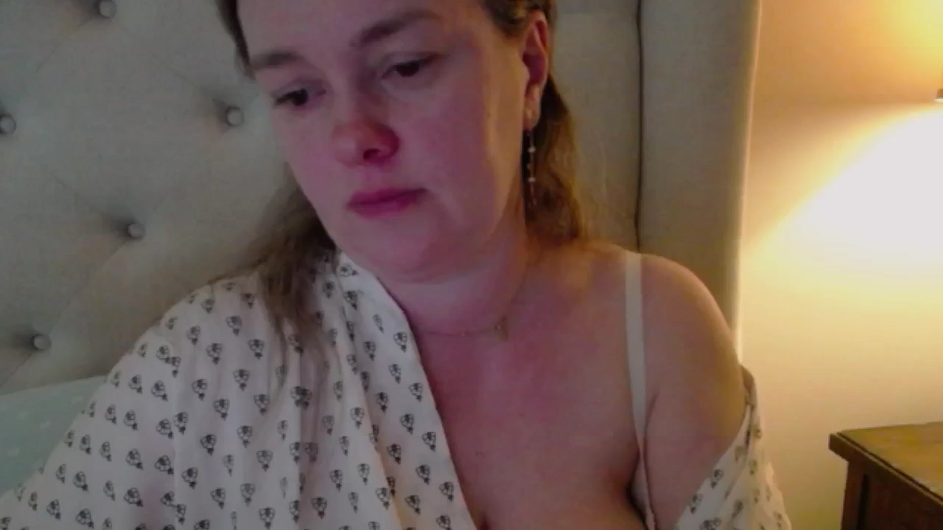 Gallery image thumbnail from J0llye's myfreecams stream on, 03/18/2025, 19:52 image 1 of 20