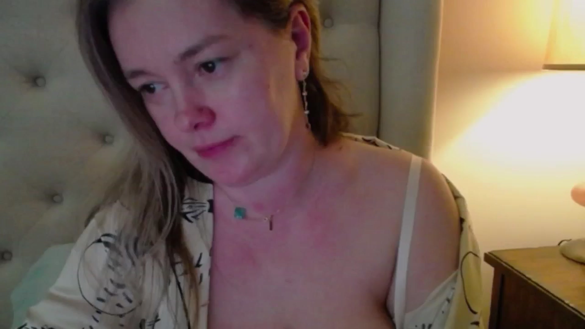 Gallery image thumbnail from J0llye's myfreecams stream on, 03/20/2025, 17:02 image 13 of 20