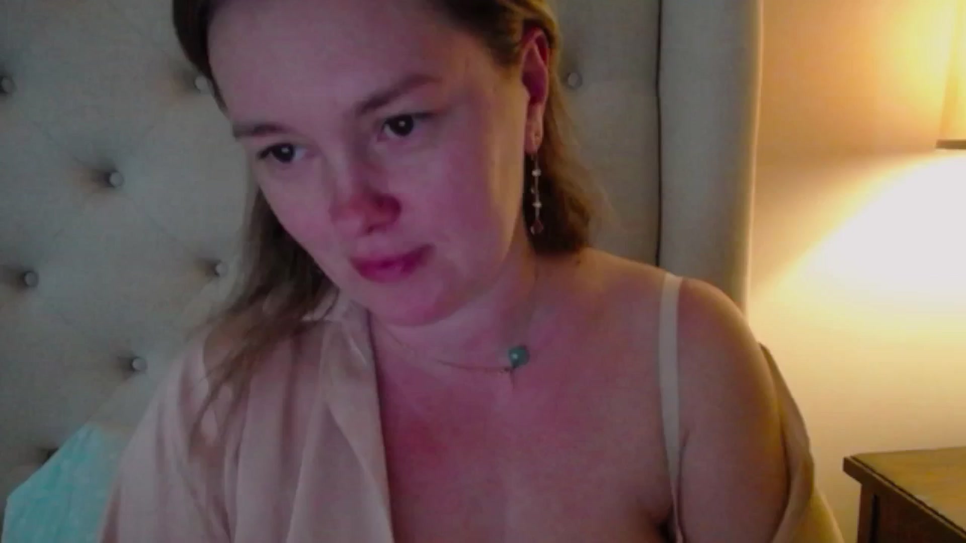 Gallery image thumbnail from J0llye's myfreecams stream on, 03/21/2025, 20:56 image 1 of 20
