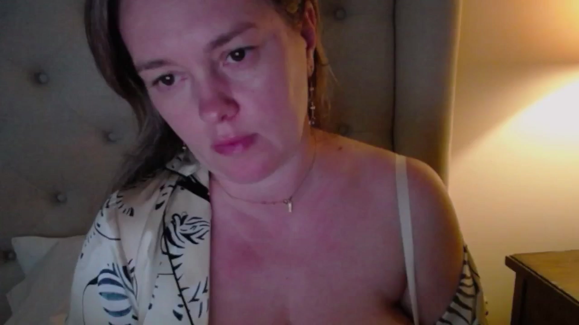 Gallery image thumbnail from J0llye's myfreecams stream on, 03/30/2025, 20:09 image 10 of 20