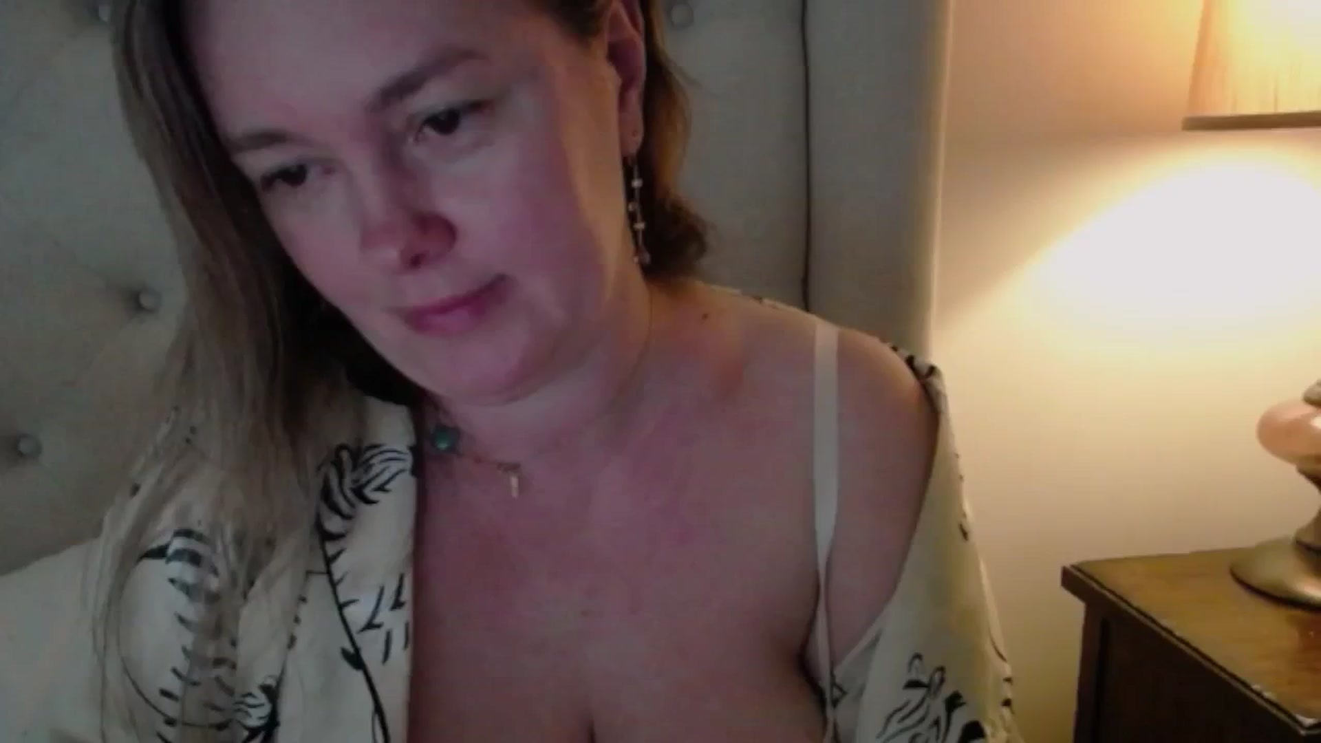 Gallery image thumbnail from J0llye's myfreecams stream on, 04/11/2025, 16:36 image 1 of 20