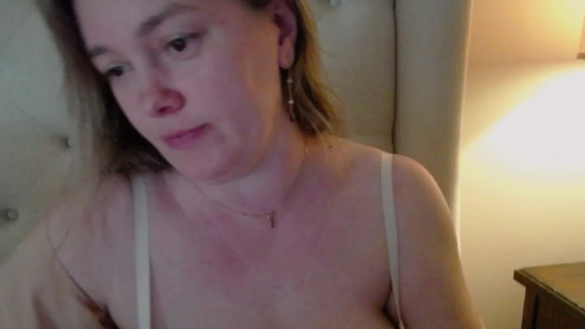Gallery image thumbnail from J0llye's myfreecams stream on, 04/13/2025, 20:13 image 2 of 20