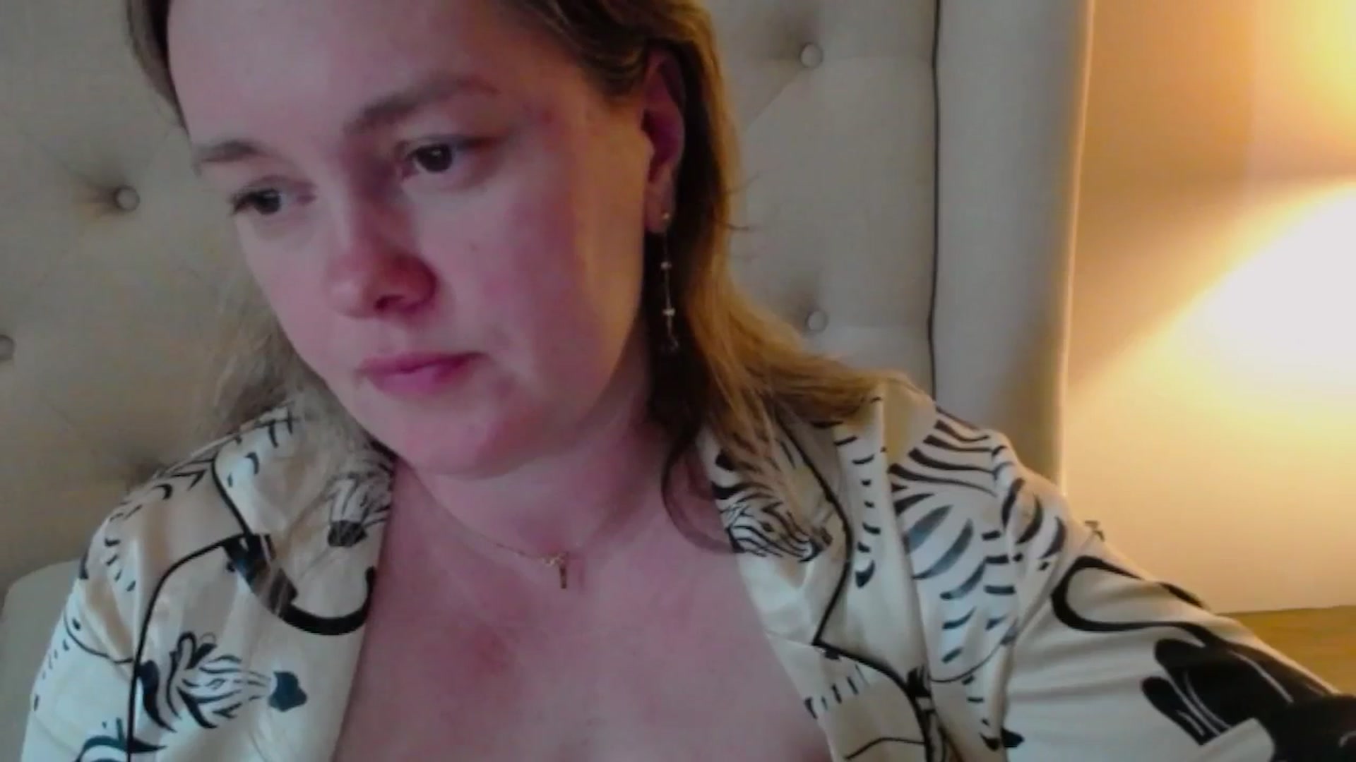 Gallery image thumbnail from J0llye's myfreecams stream on, 04/15/2025, 18:52 image 19 of 20