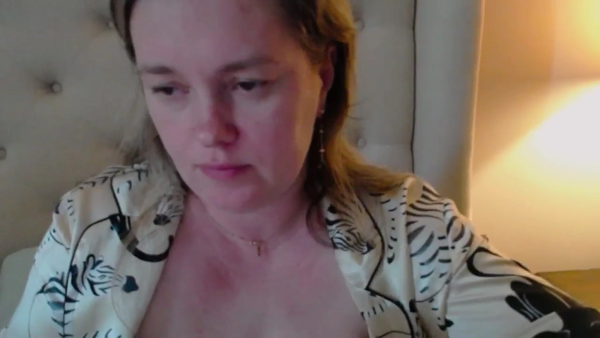Gallery image thumbnail from J0llye's myfreecams stream on, 04/15/2025, 18:52 image 20 of 20