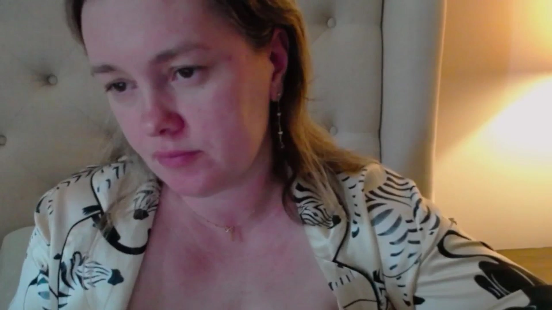 Gallery image thumbnail from J0llye's myfreecams stream on, 04/15/2025, 18:52 image 14 of 20