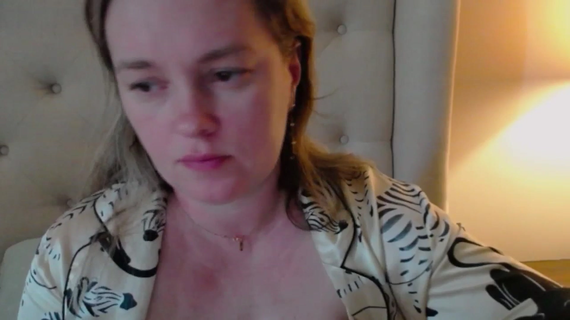 Gallery image thumbnail from J0llye's myfreecams stream on, 04/15/2025, 18:52 image 12 of 20