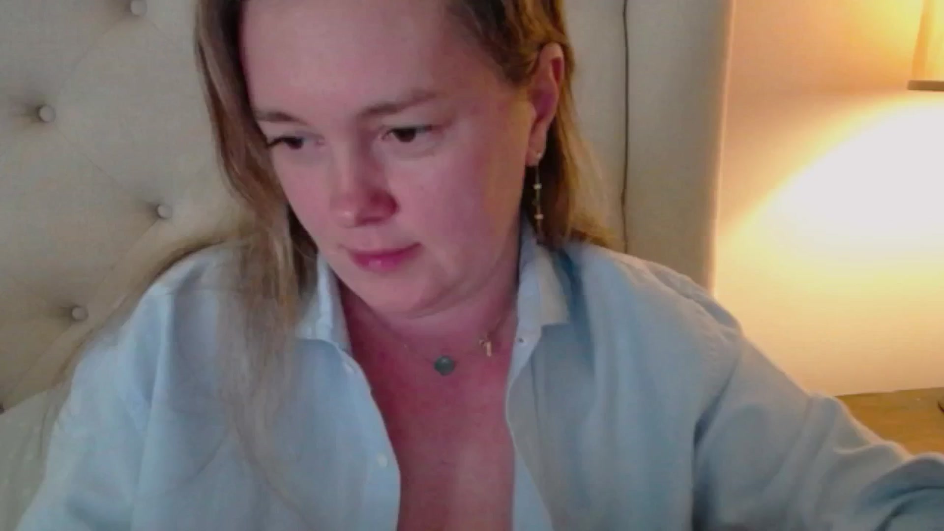 Gallery image thumbnail from J0llye's myfreecams stream on, 05/01/2025, 19:56 image 8 of 20