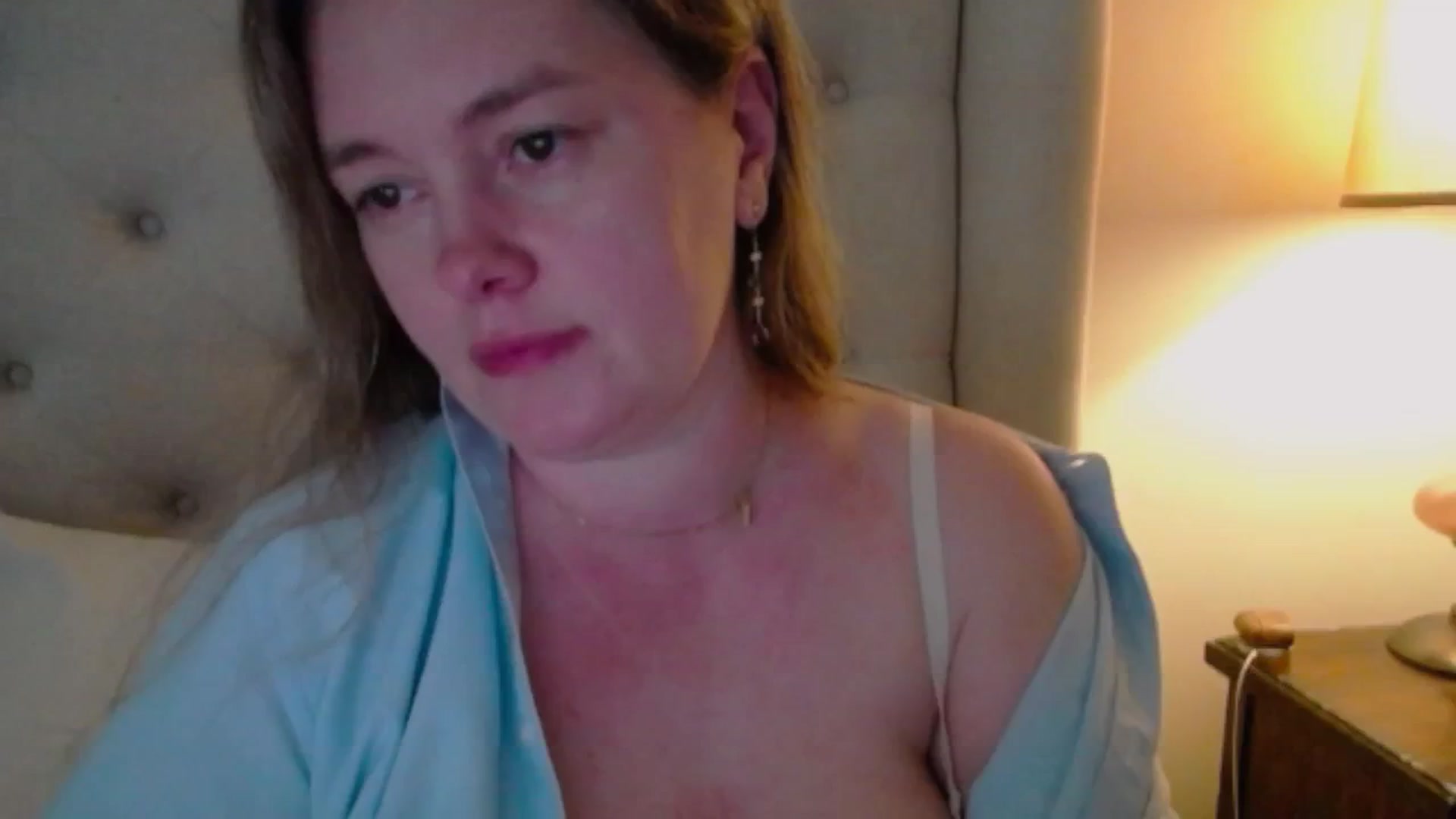 Gallery image thumbnail from J0llye's myfreecams stream on, 05/08/2025, 19:53 image 2 of 20