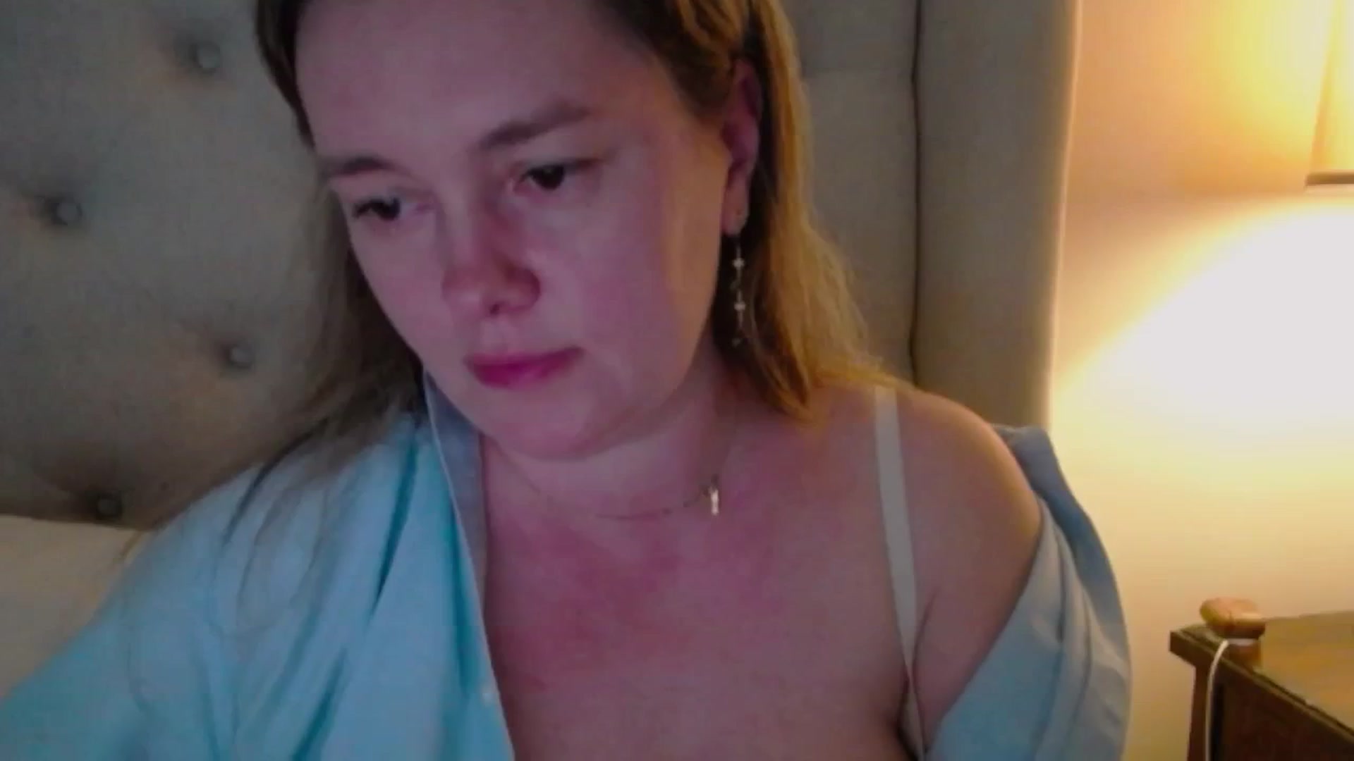 Gallery image thumbnail from J0llye's myfreecams stream on, 05/08/2025, 19:53 image 11 of 20