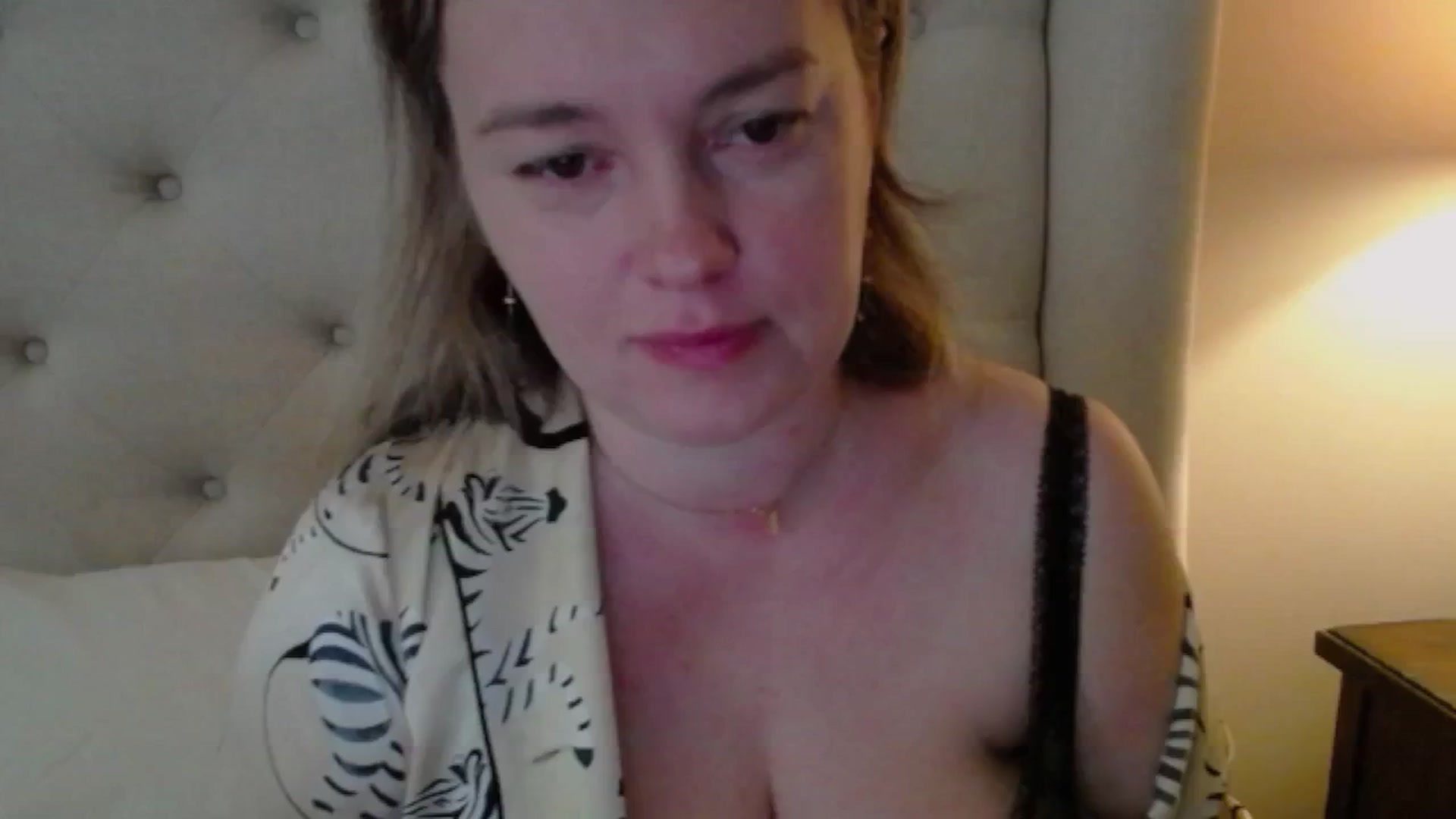 Gallery image thumbnail from J0llye's myfreecams stream on, 05/09/2025, 16:20 image 1 of 20