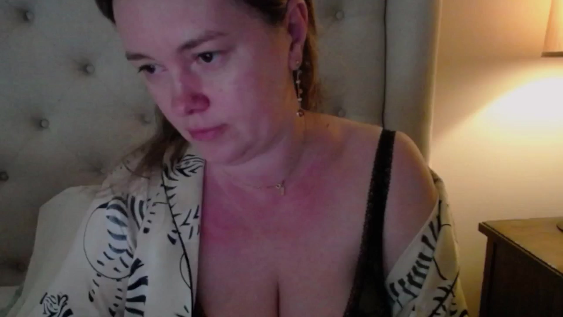 Gallery image thumbnail from J0llye's myfreecams stream on, 05/19/2025, 16:48 image 8 of 20