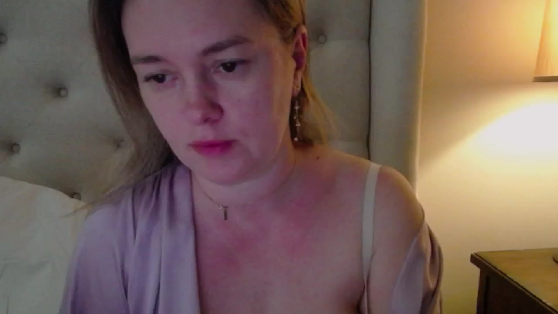 Gallery image thumbnail from J0llye's myfreecams stream on, 05/20/2025, 16:47 image 1 of 20