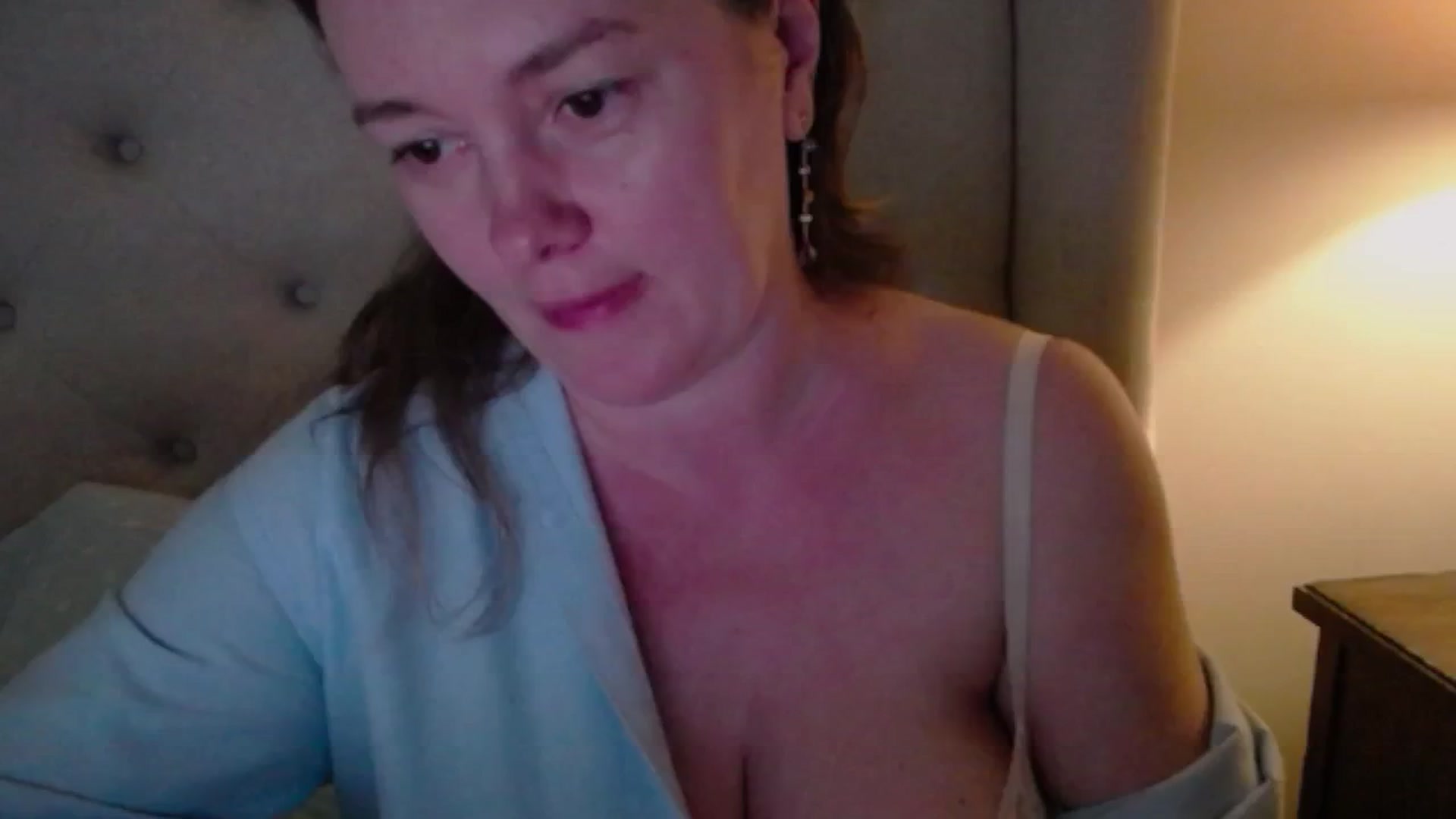 Gallery image thumbnail from J0llye's myfreecams stream on, 05/25/2025, 19:58 image 4 of 20