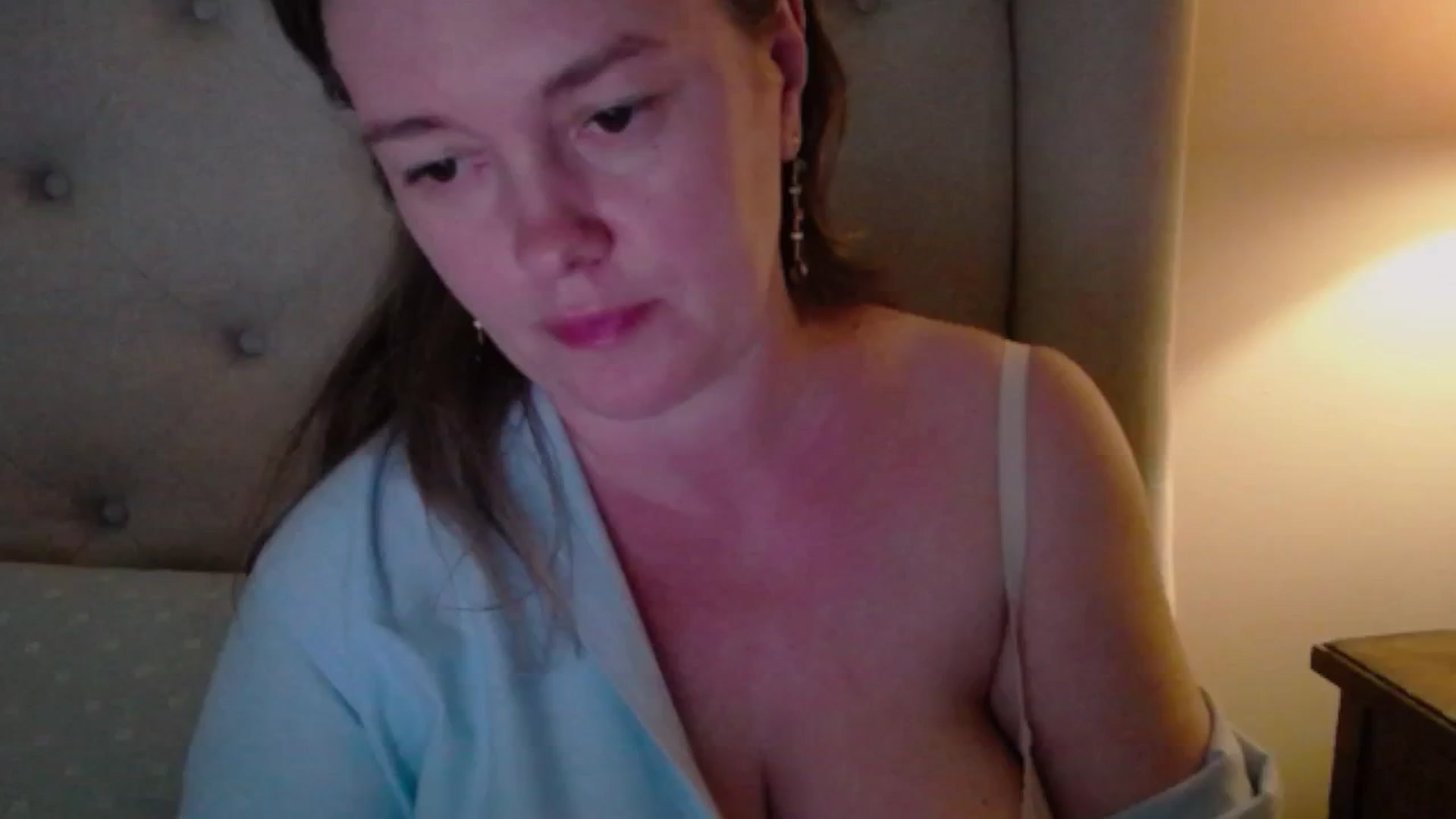 Gallery image thumbnail from J0llye's myfreecams stream on, 05/25/2025, 19:58 image 11 of 20