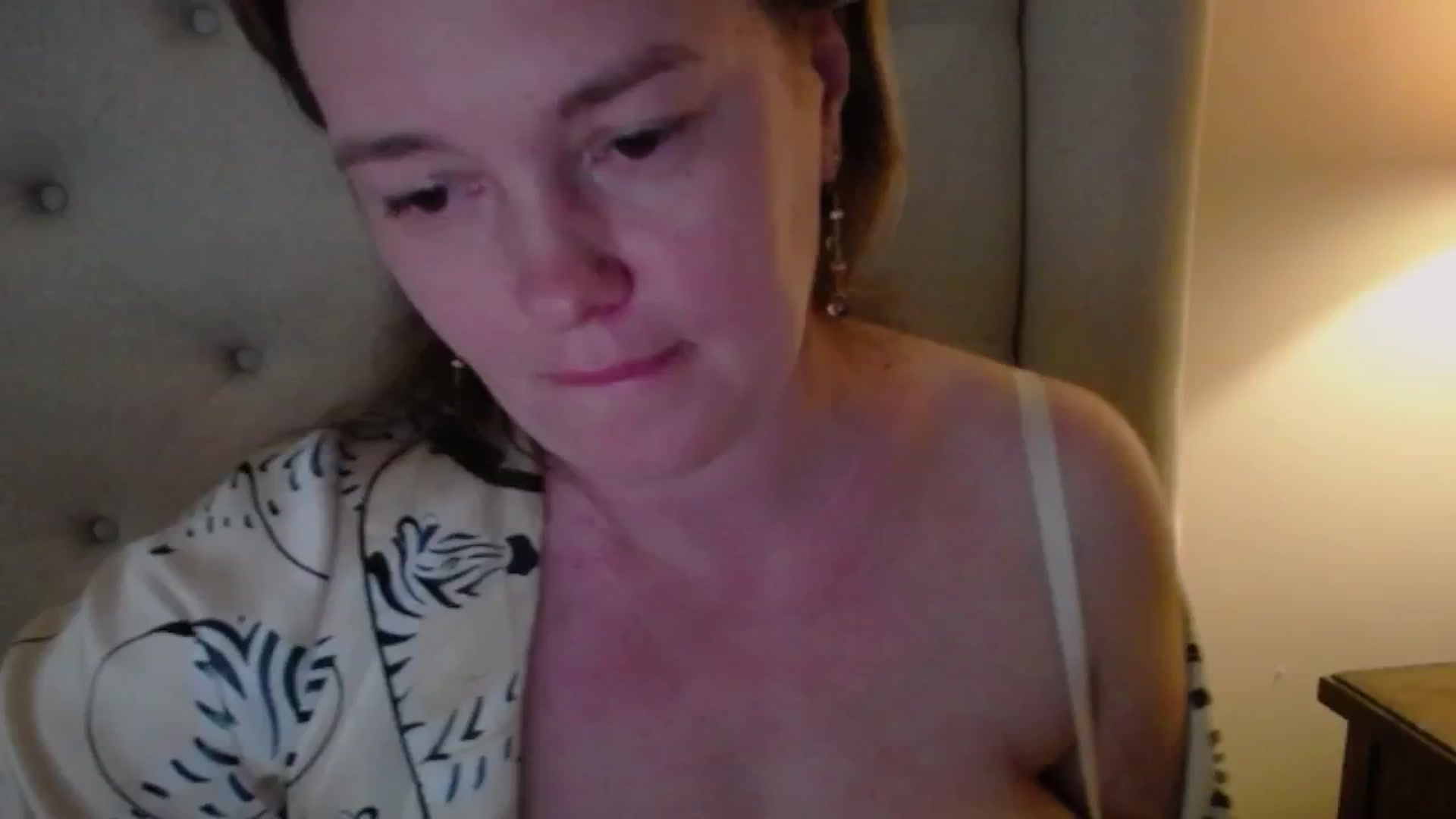 Gallery image thumbnail from J0llye's myfreecams stream on, 06/01/2025, 20:07 image 16 of 20