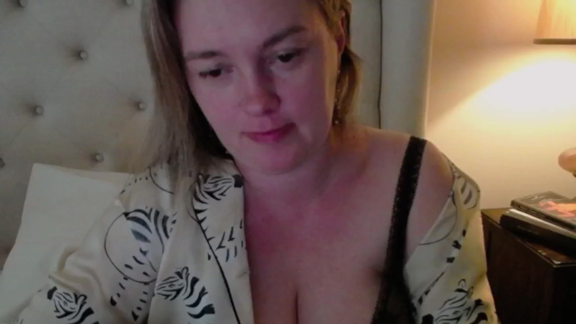 Gallery image thumbnail from J0llye's myfreecams stream on, 06/02/2025, 20:24 image 9 of 20