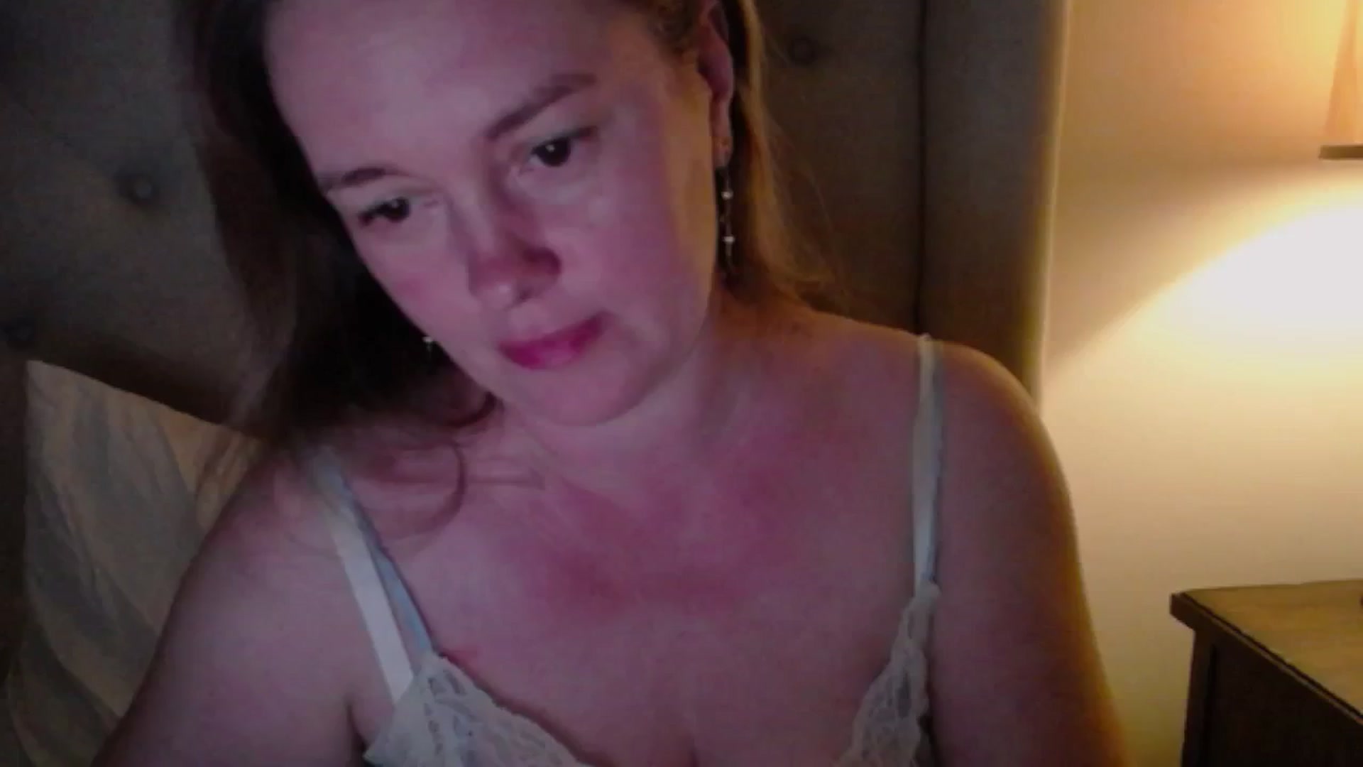 Gallery image thumbnail from J0llye's myfreecams stream on, 06/04/2025, 20:27 image 12 of 20