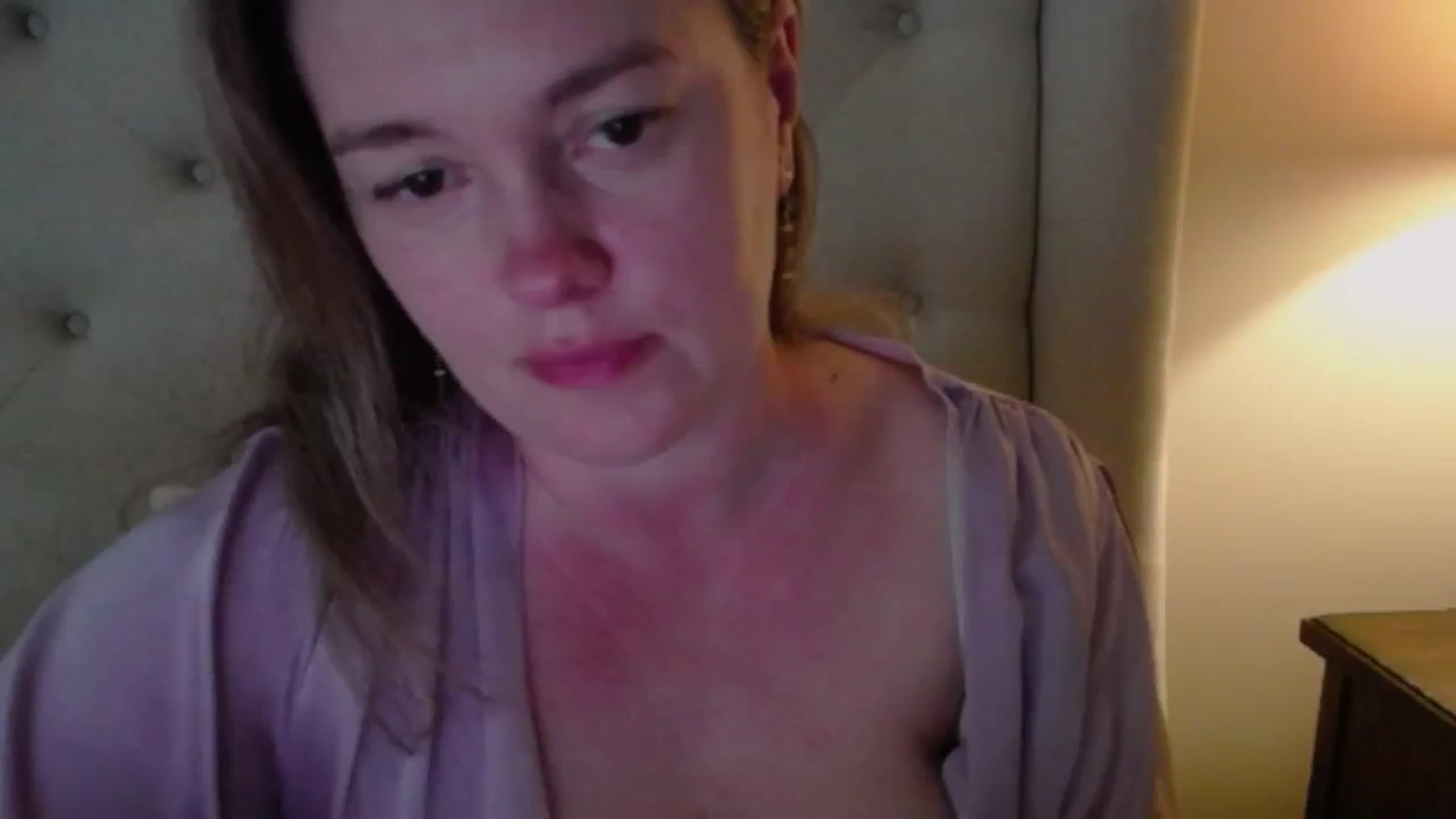 Gallery image thumbnail from J0llye's myfreecams stream on, 06/05/2025, 20:11 image 6 of 20