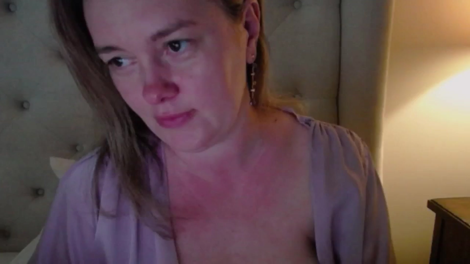 Gallery image thumbnail from J0llye's myfreecams stream on, 06/05/2025, 20:11 image 15 of 20