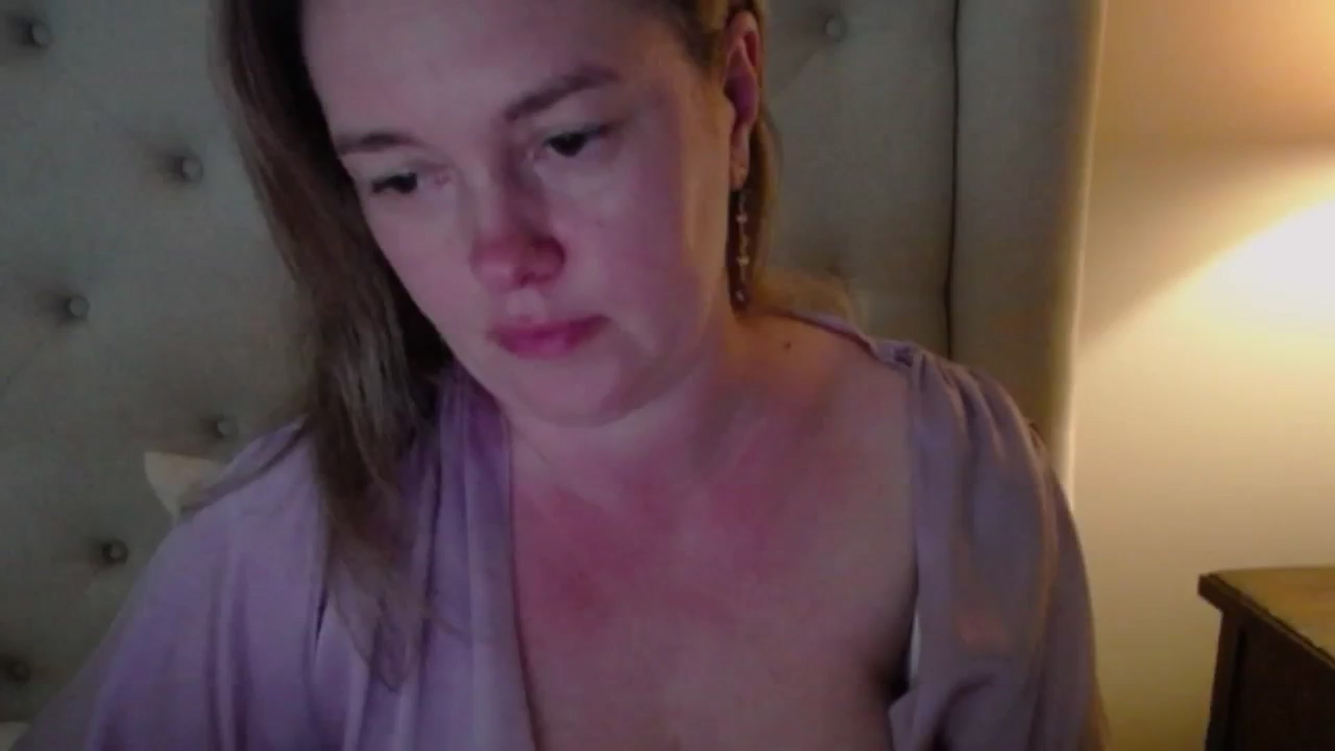 Gallery image thumbnail from J0llye's myfreecams stream on, 06/05/2025, 20:11 image 9 of 20