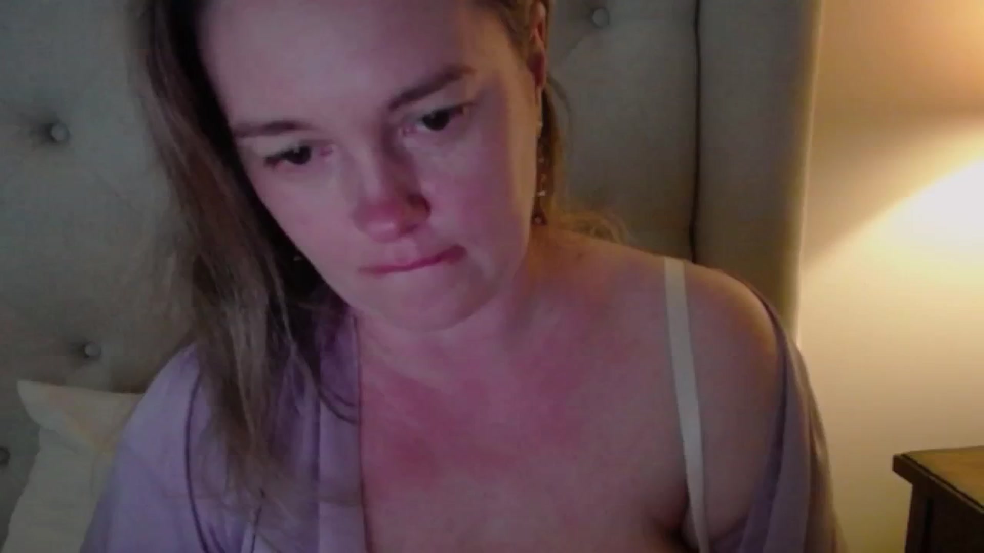Gallery image thumbnail from J0llye's myfreecams stream on, 06/05/2025, 20:11 image 17 of 20