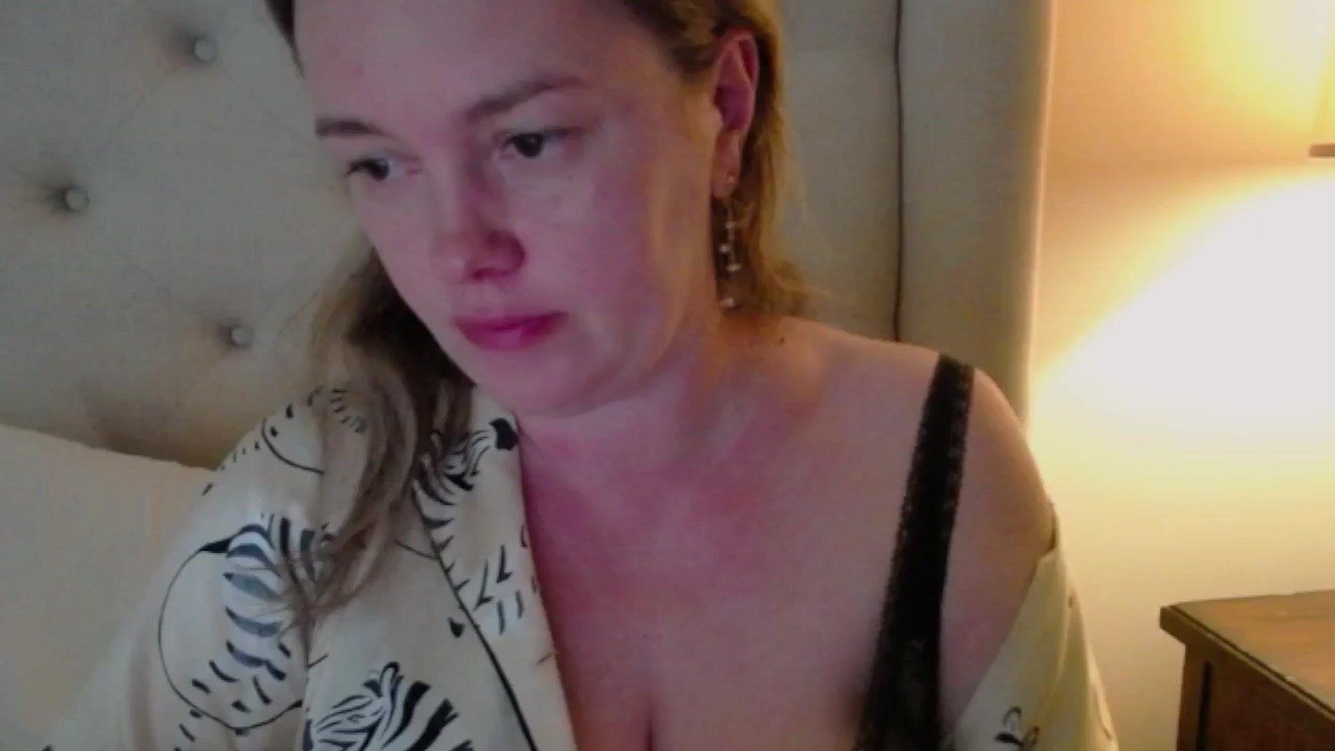 Gallery image thumbnail from J0llye's myfreecams stream on, 06/06/2025, 20:08 image 1 of 20