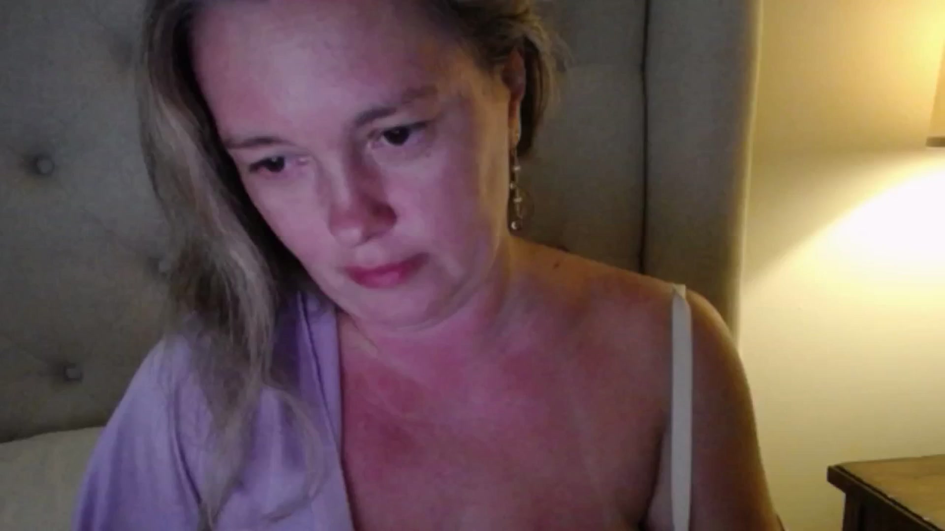 Gallery image thumbnail from J0llye's myfreecams stream on, 06/28/2025, 20:34 image 8 of 20
