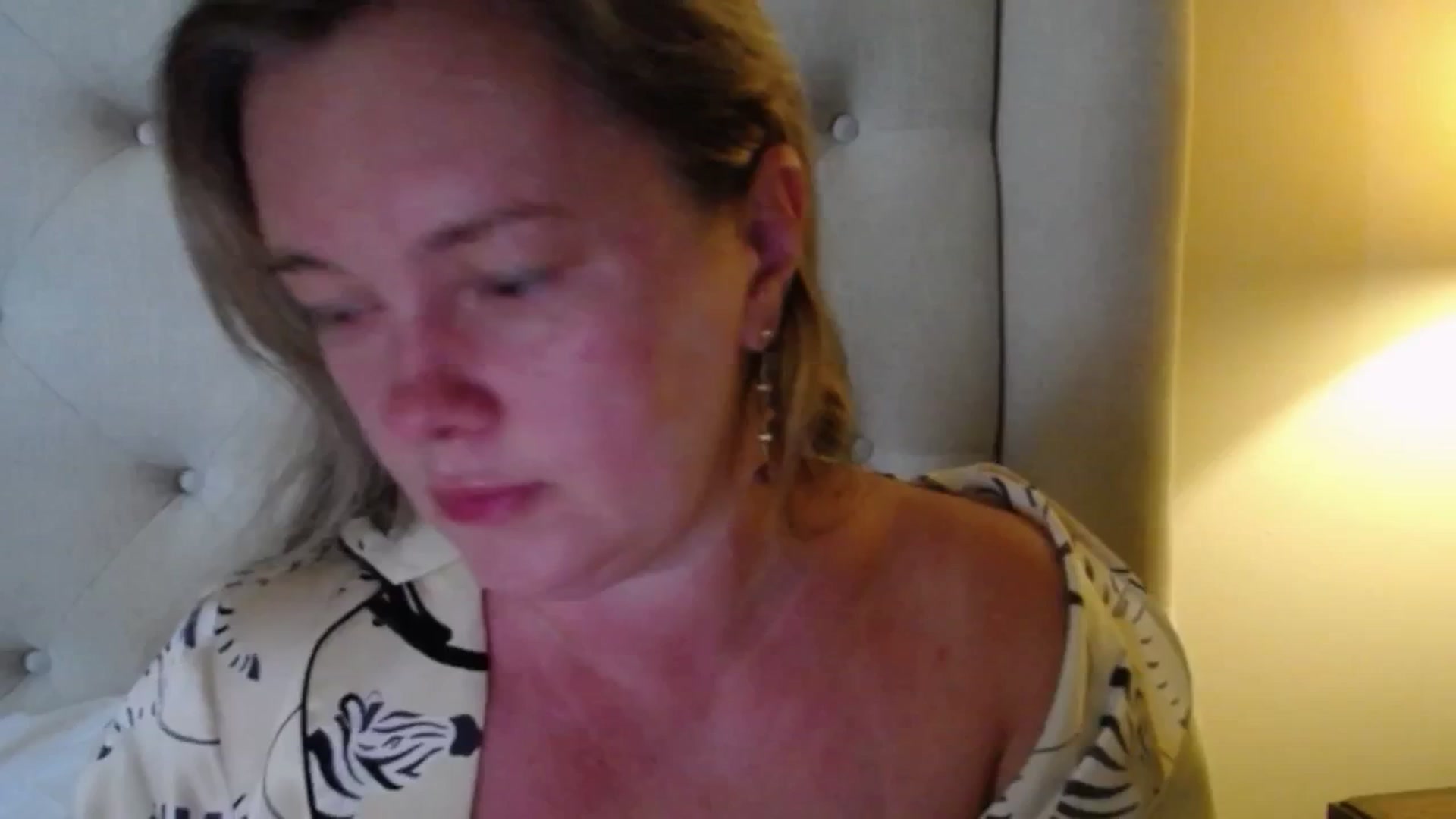 Gallery image thumbnail from J0llye's myfreecams stream on, 06/29/2025, 20:37 image 11 of 20