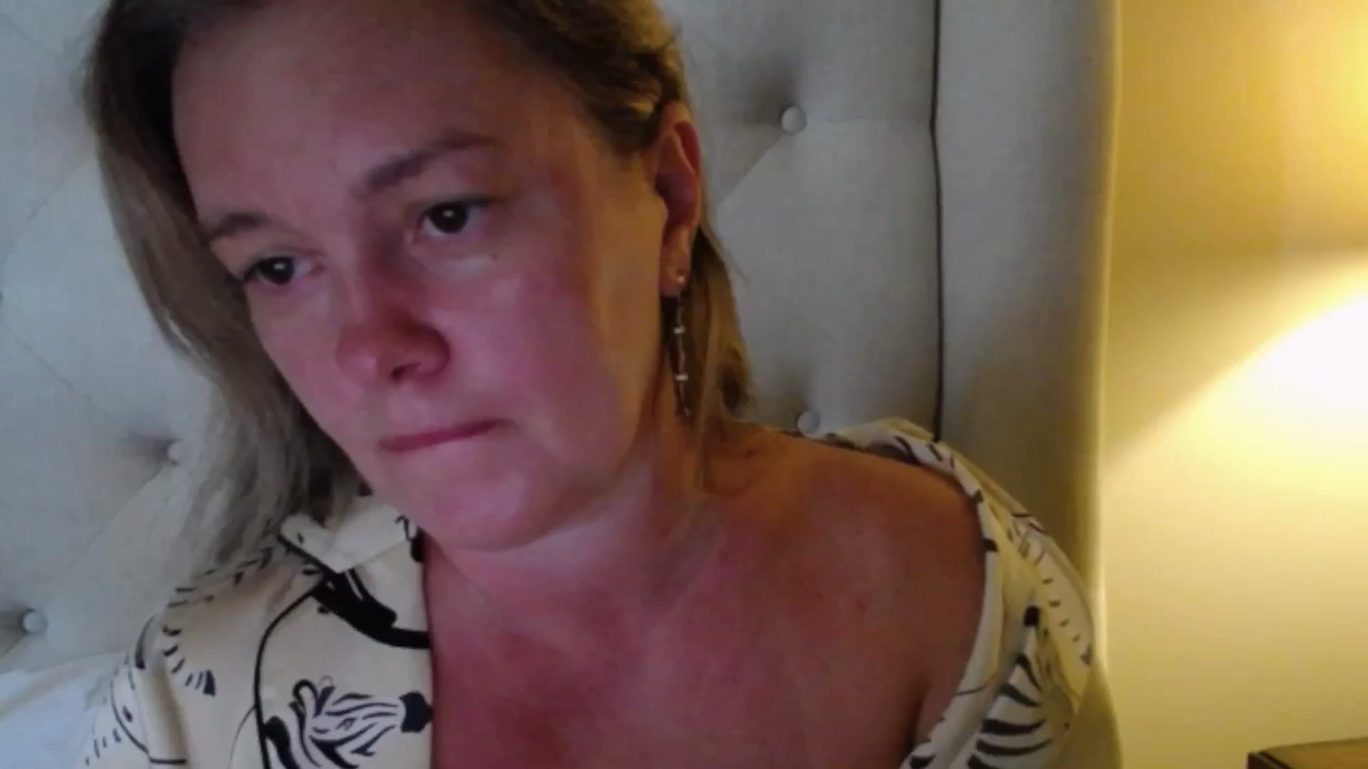 Gallery image thumbnail from J0llye's myfreecams stream on, 06/29/2025, 20:37 image 14 of 20