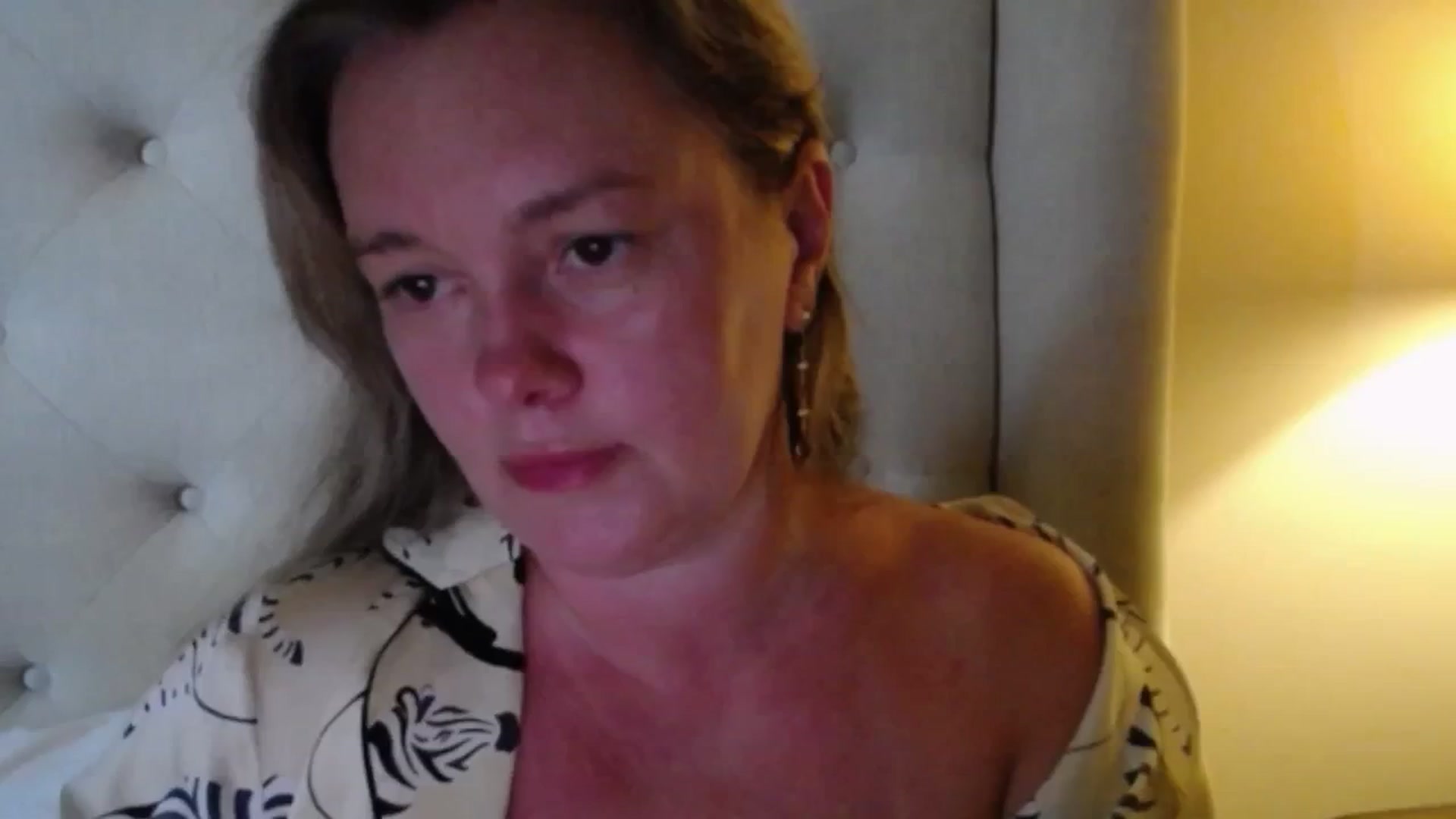 Gallery image thumbnail from J0llye's myfreecams stream on, 06/29/2025, 20:37 image 2 of 20