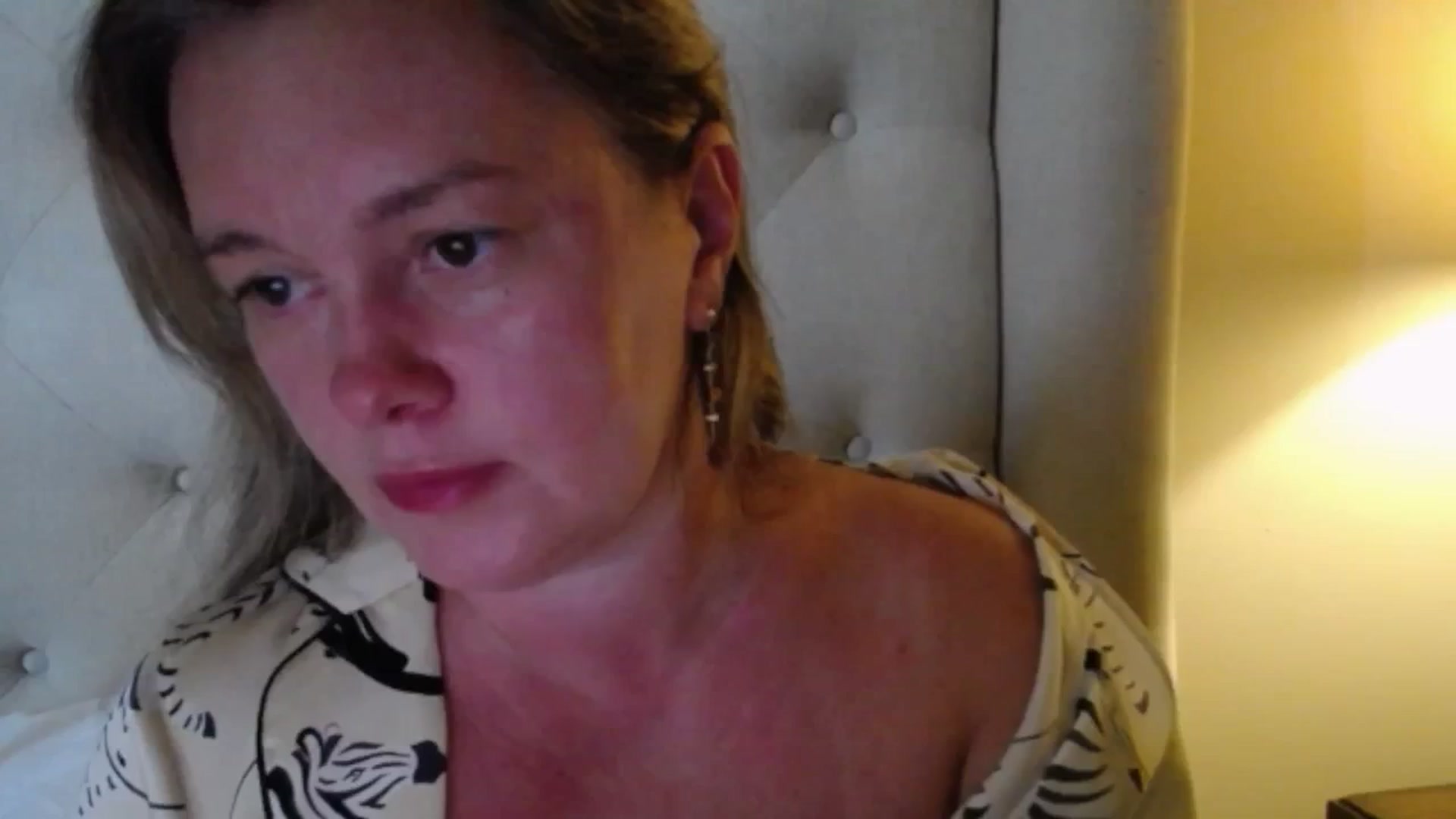 Gallery image thumbnail from J0llye's myfreecams stream on, 06/29/2025, 20:37 image 7 of 20